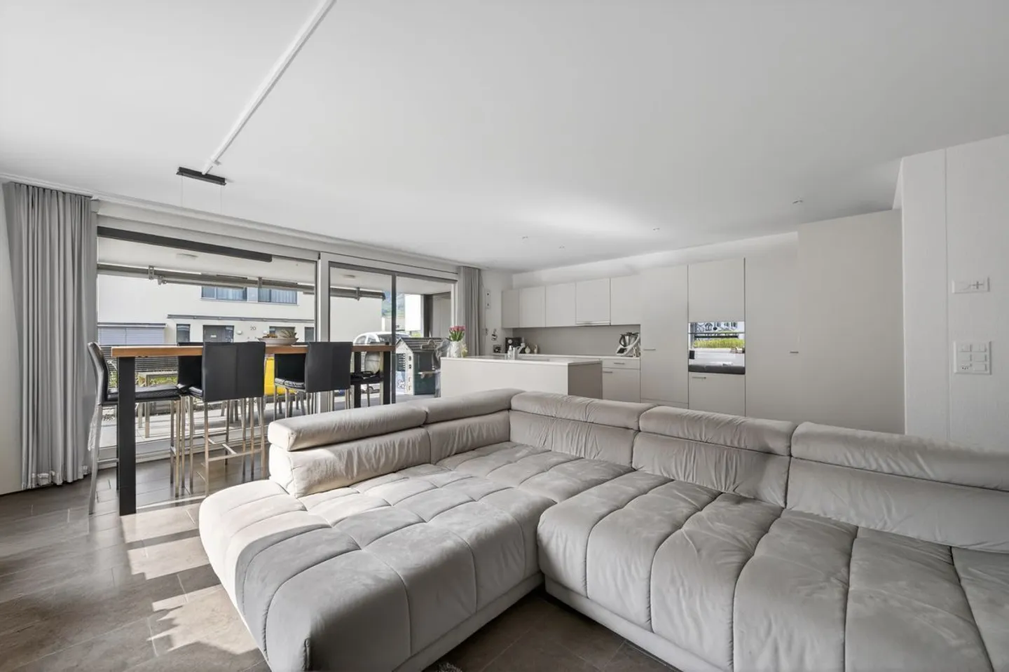 Moderne Gartenwohnung in Schattdorf - Foto 2 von 13