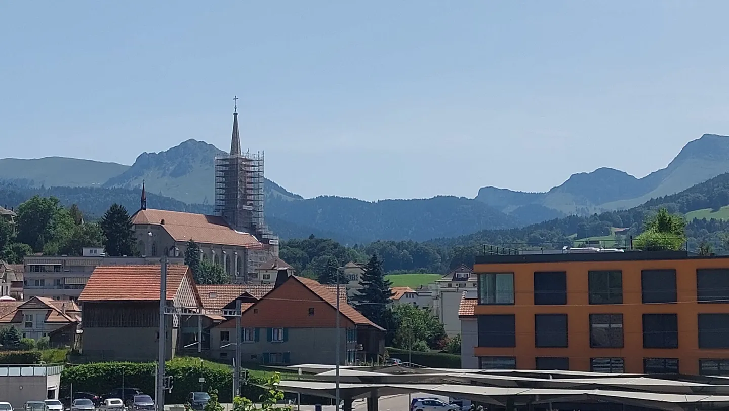 Attico con terrazza panoramica e 2 suite in nuova costruzione - Foto 1 di 6