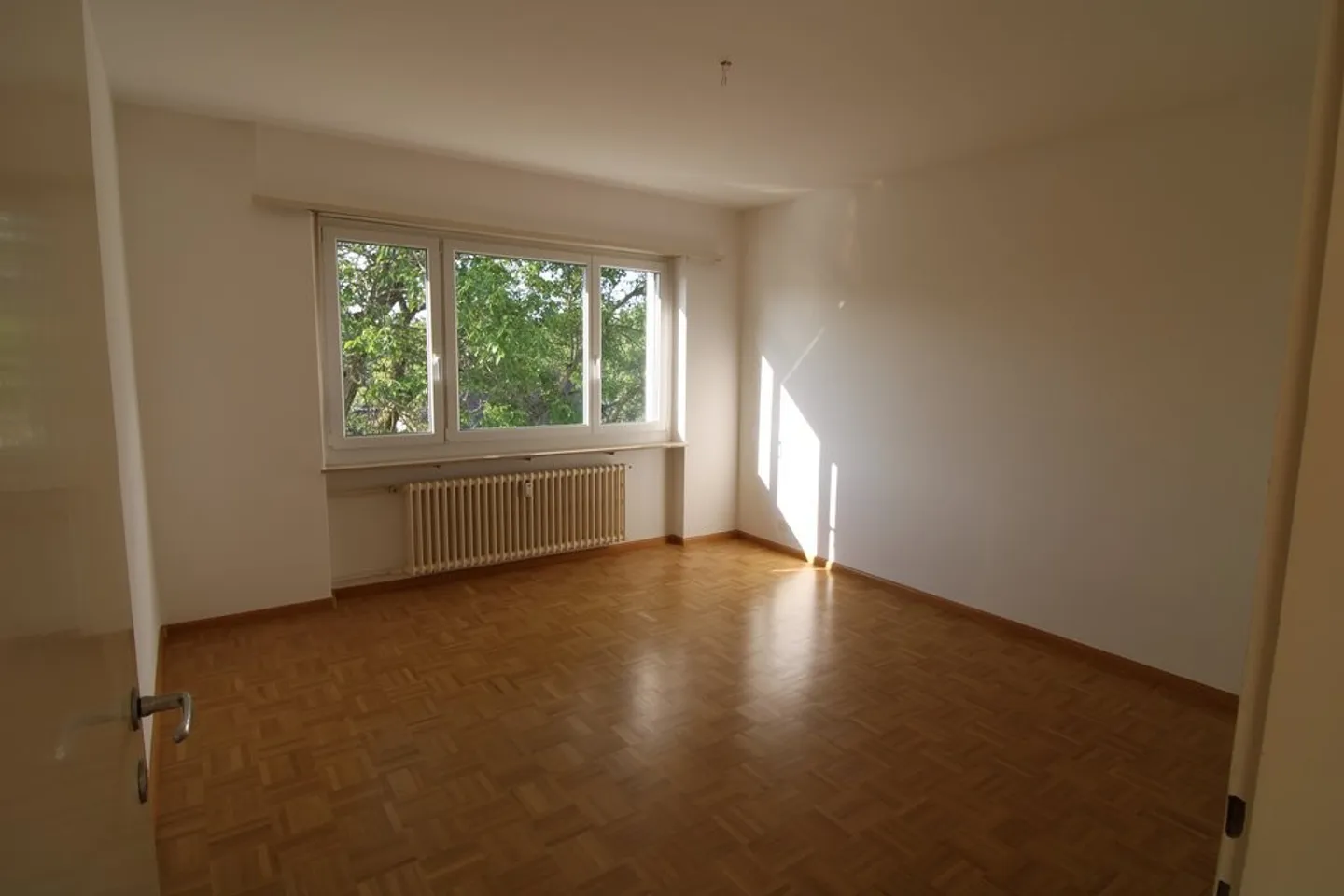 Your new home in Allschwil - quiet 3.5-room apartment with balcony - Photo 4 of 7
