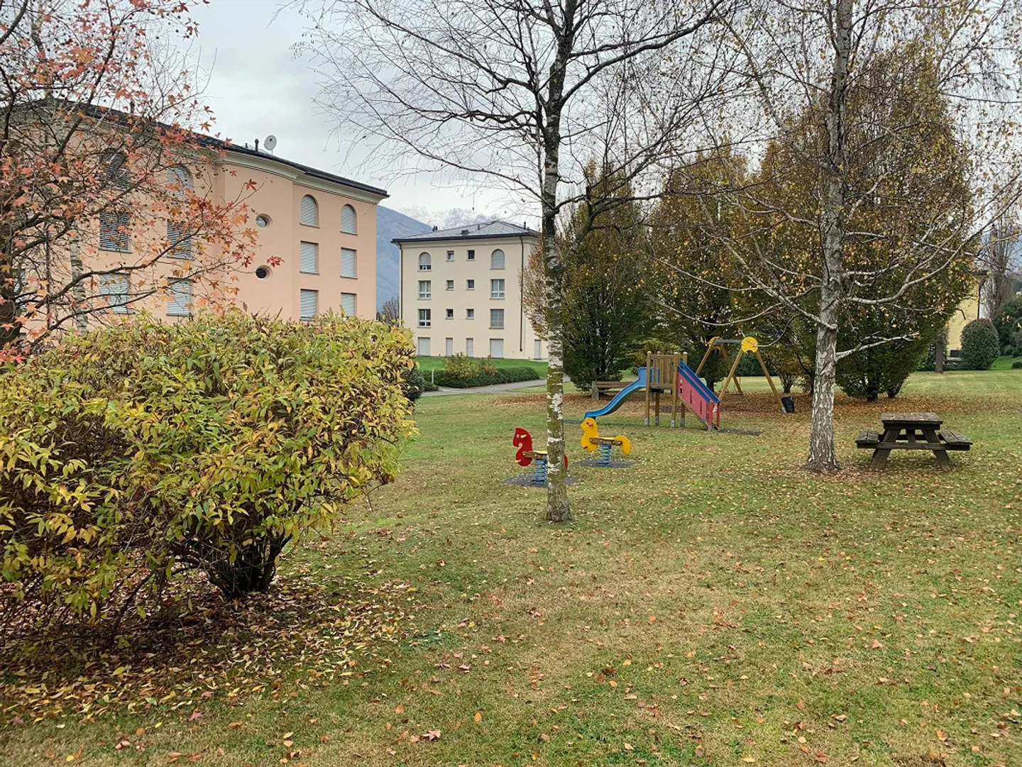 Vezia, 4,5 stanze con terrazza di 30 m² - nobile e pratico - Foto 1 di 11