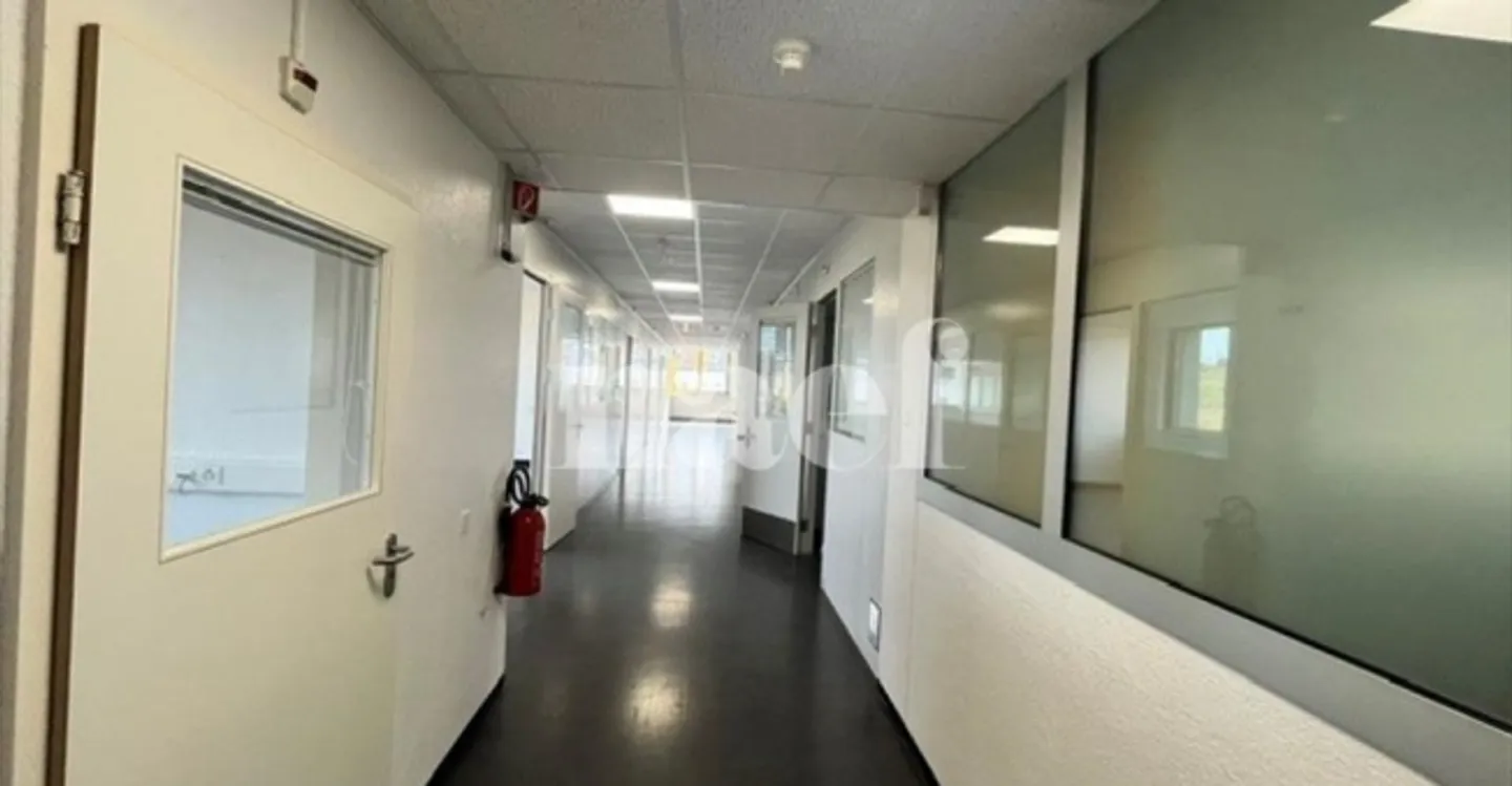 Mischgenutztes Gebäude mieten - Foto 10 von 10