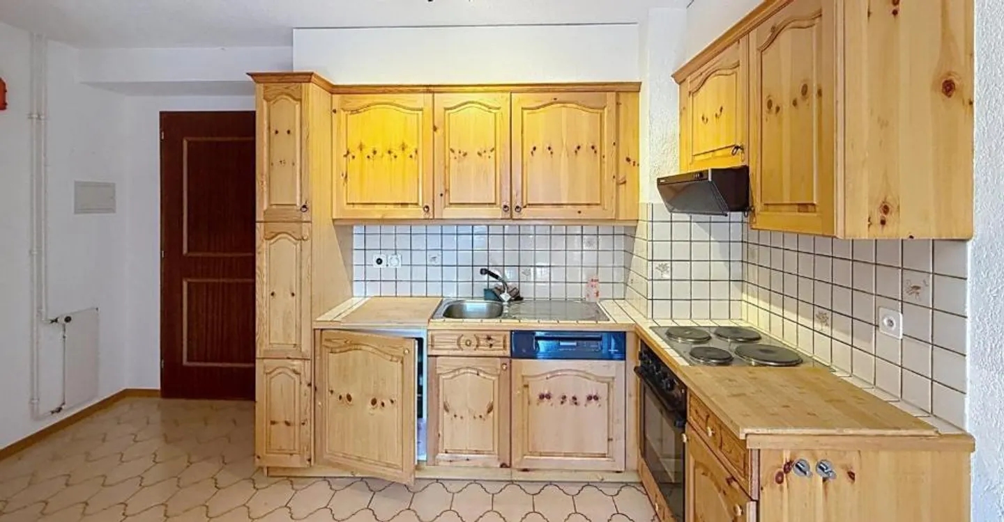 Appartamento di 2,5 stanze al 1° piano - Foto 3 di 8