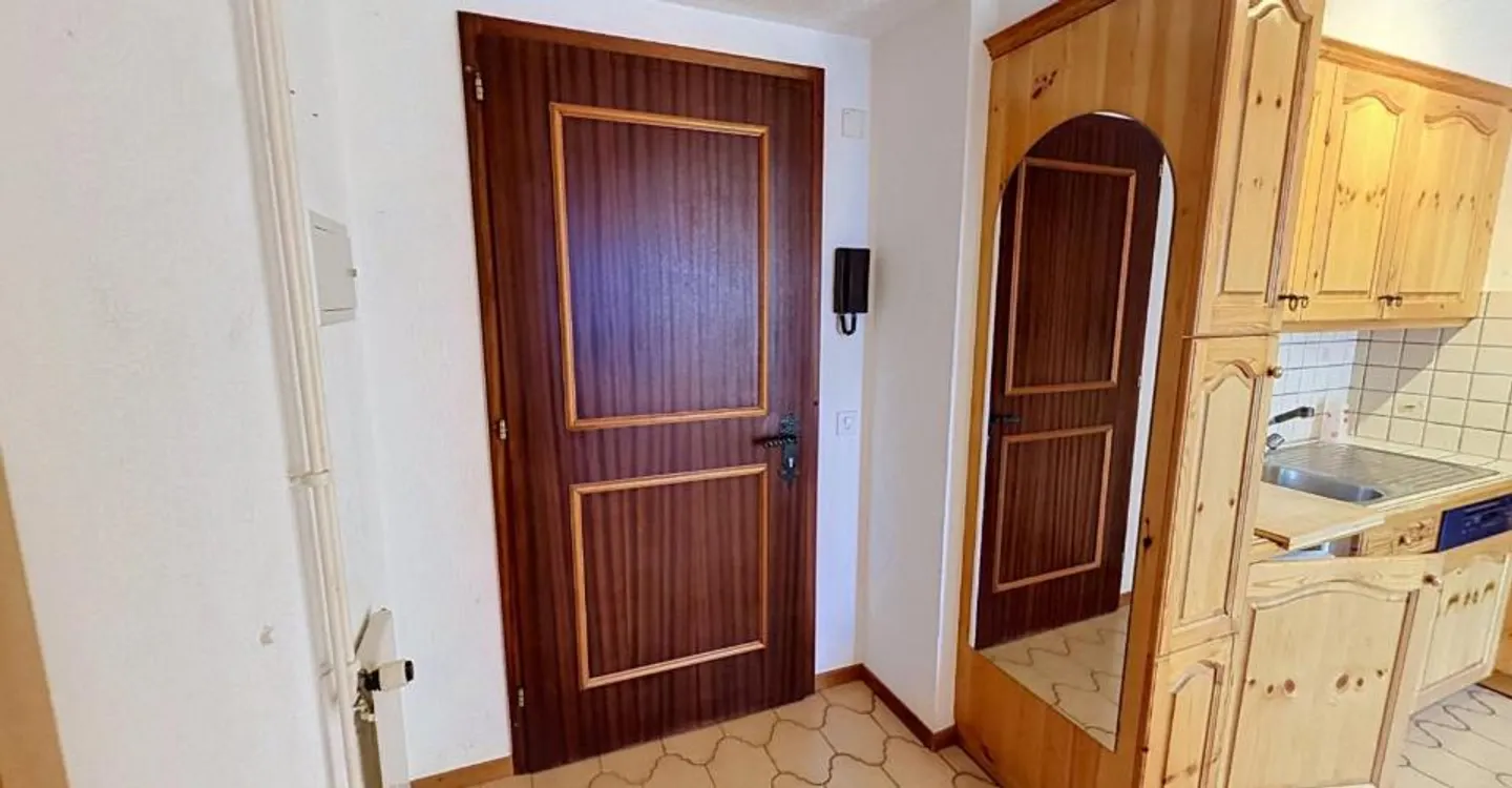 Appartamento di 2,5 stanze al 1° piano - Foto 4 di 8