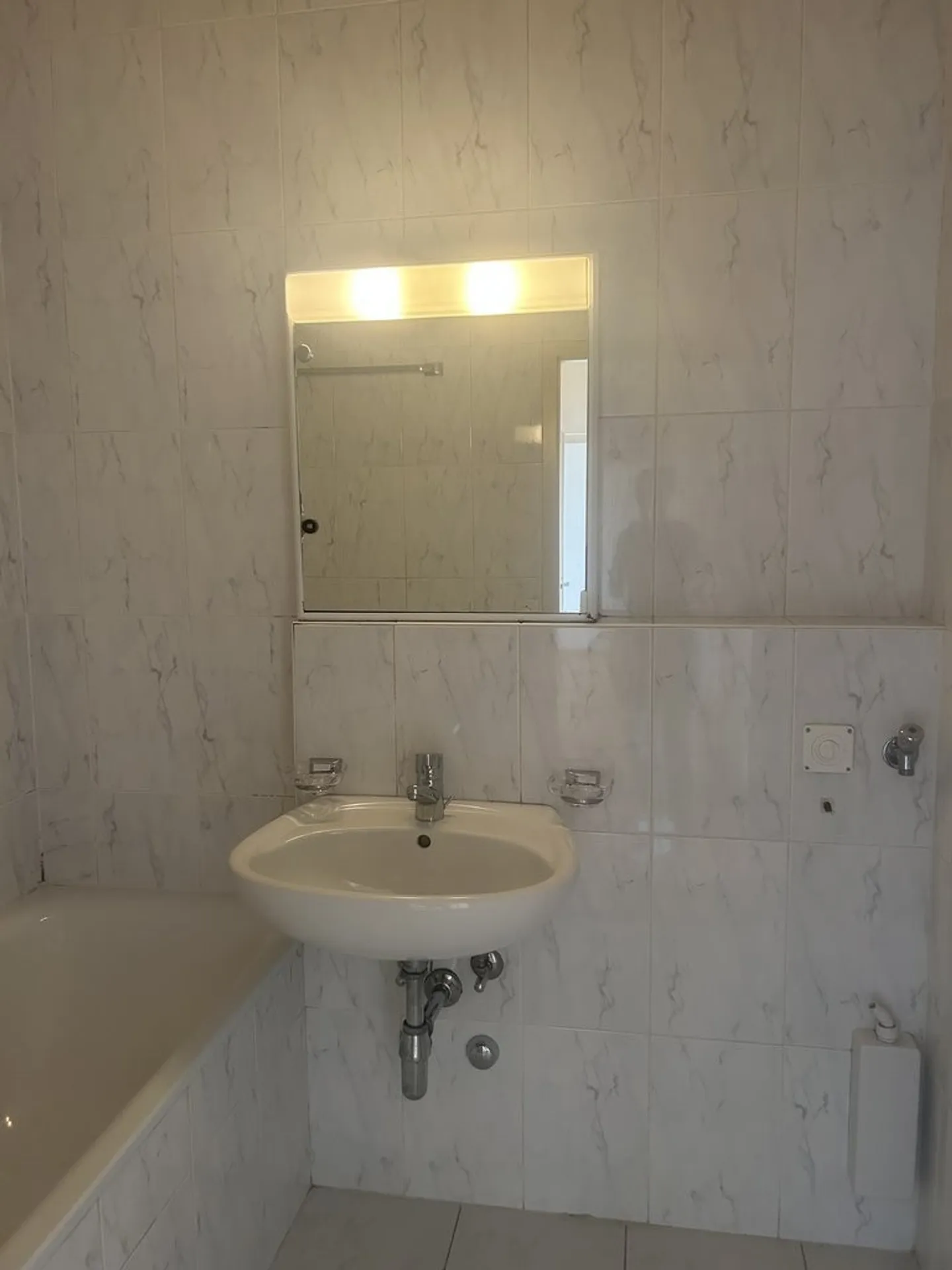 4-Zimmer-Wohnung, 1219 Châtelaine - Foto 7 von 7