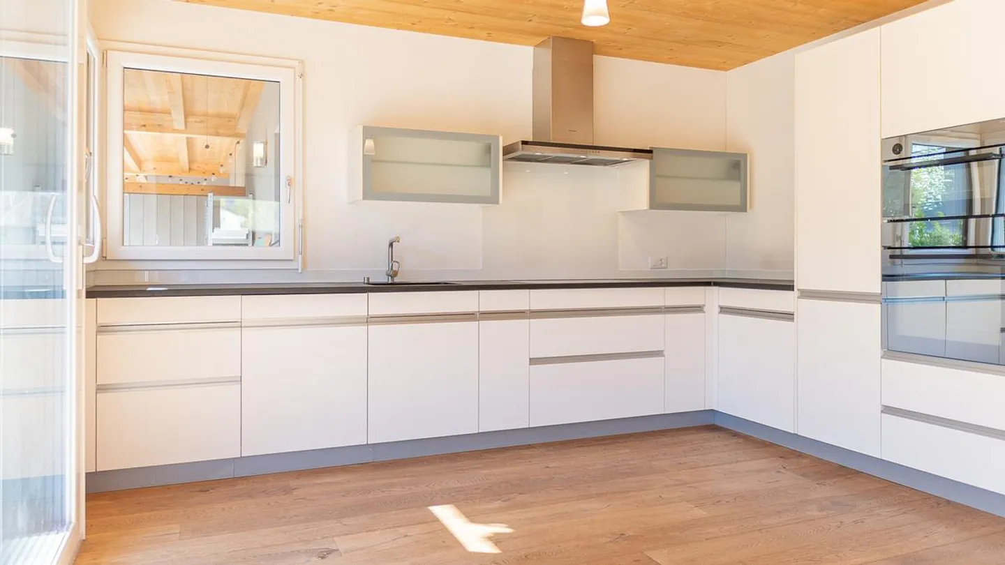 Modern living in your own house in Visp West - Photo 4 of 23