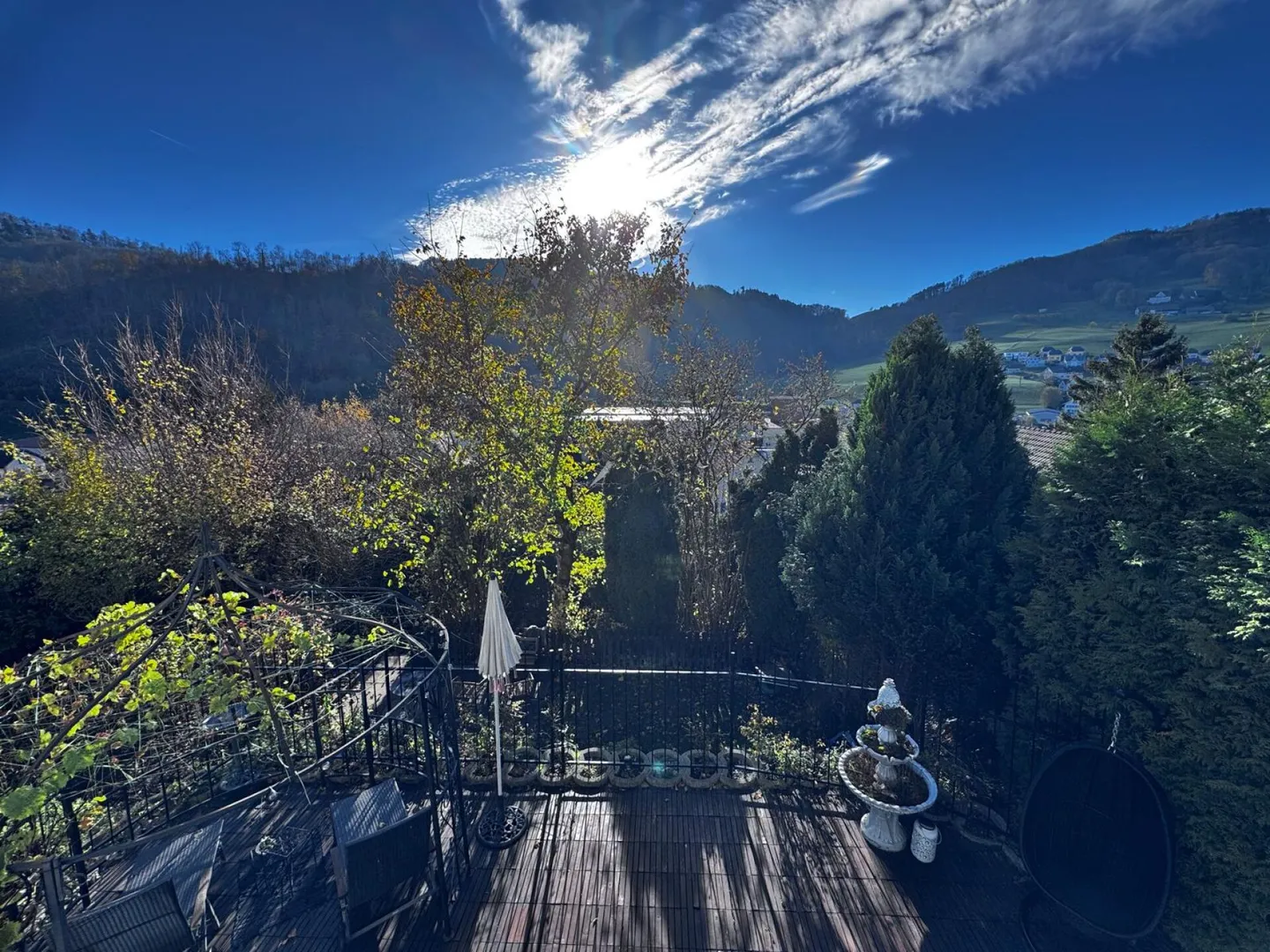 Semi-Detached House in Sunny Hillside Location with Great Views and Two Parking Spaces - Photo 26 of 27