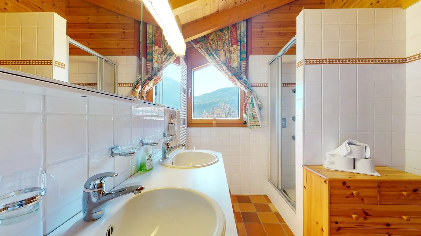 Zu der Saison - Prächtiges Chalet, umgeben von Grün, in Les Marécottes - Foto 10 von 17