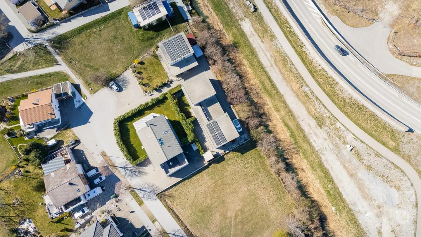 Modern living in your own house in Visp West - Photo 23 of 23