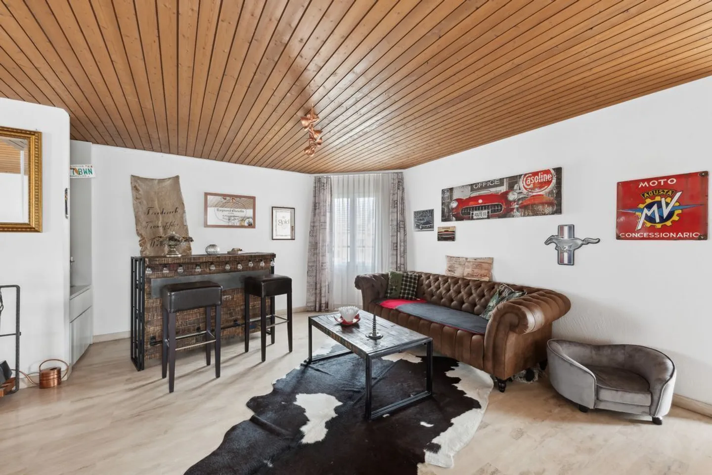 Attico luminoso di 6,5 stanze a Henggart con terrazza moderna - Foto 5 di 11