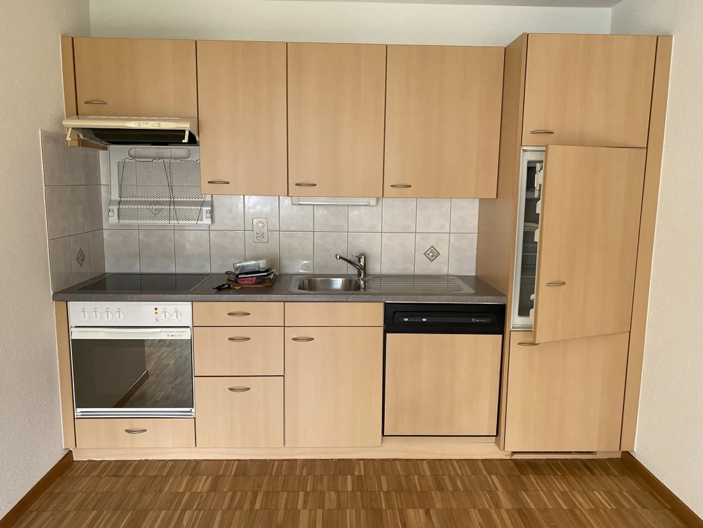 Appartement 2.5 pièces confortable près du centre et du NTB - Photo 8 sur 16