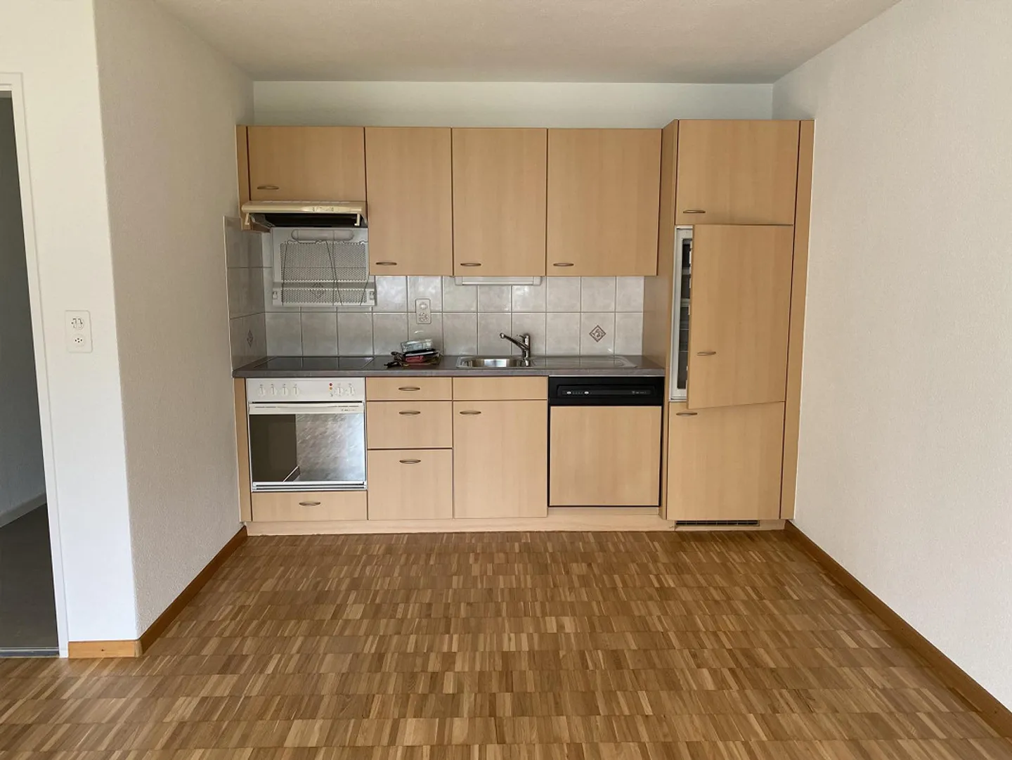 Appartement 2.5 pièces confortable près du centre et du NTB - Photo 9 sur 16