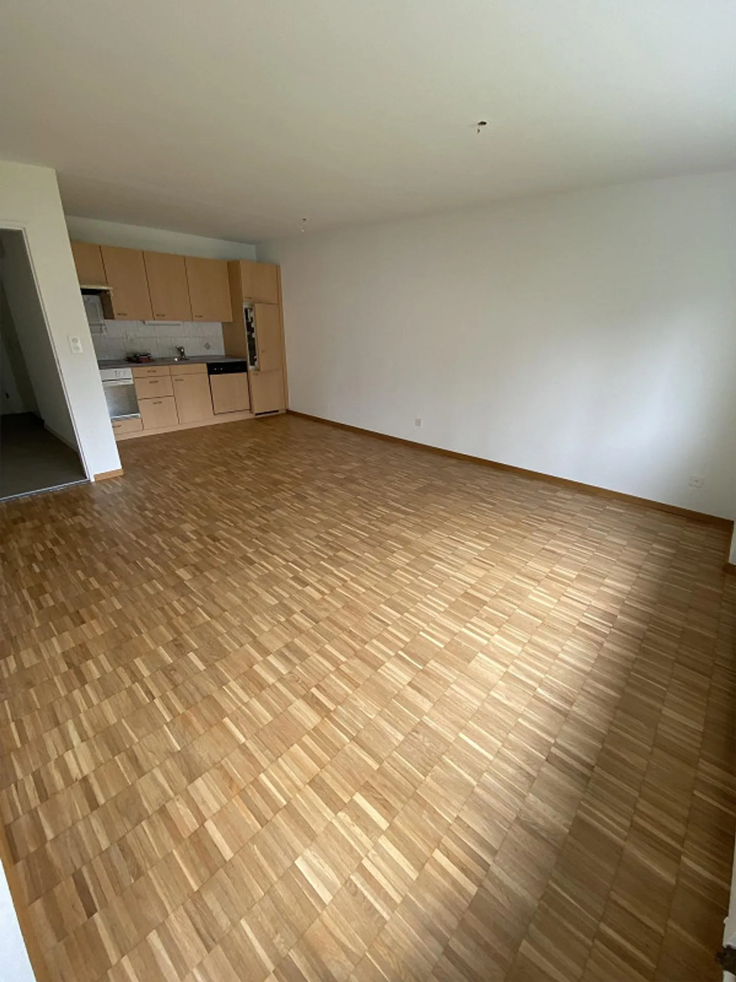 Appartement 2.5 pièces confortable près du centre et du NTB - Photo 10 sur 16