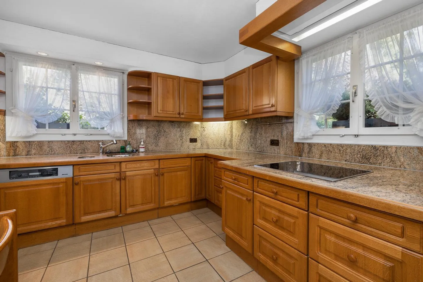 La maison familiale à tous égards ! - Photo 3 sur 13