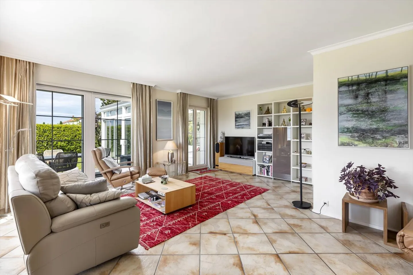 Superbe villa individuelle avec magnifique vue sur le lac et les Alpes ! - Photo 5 sur 13