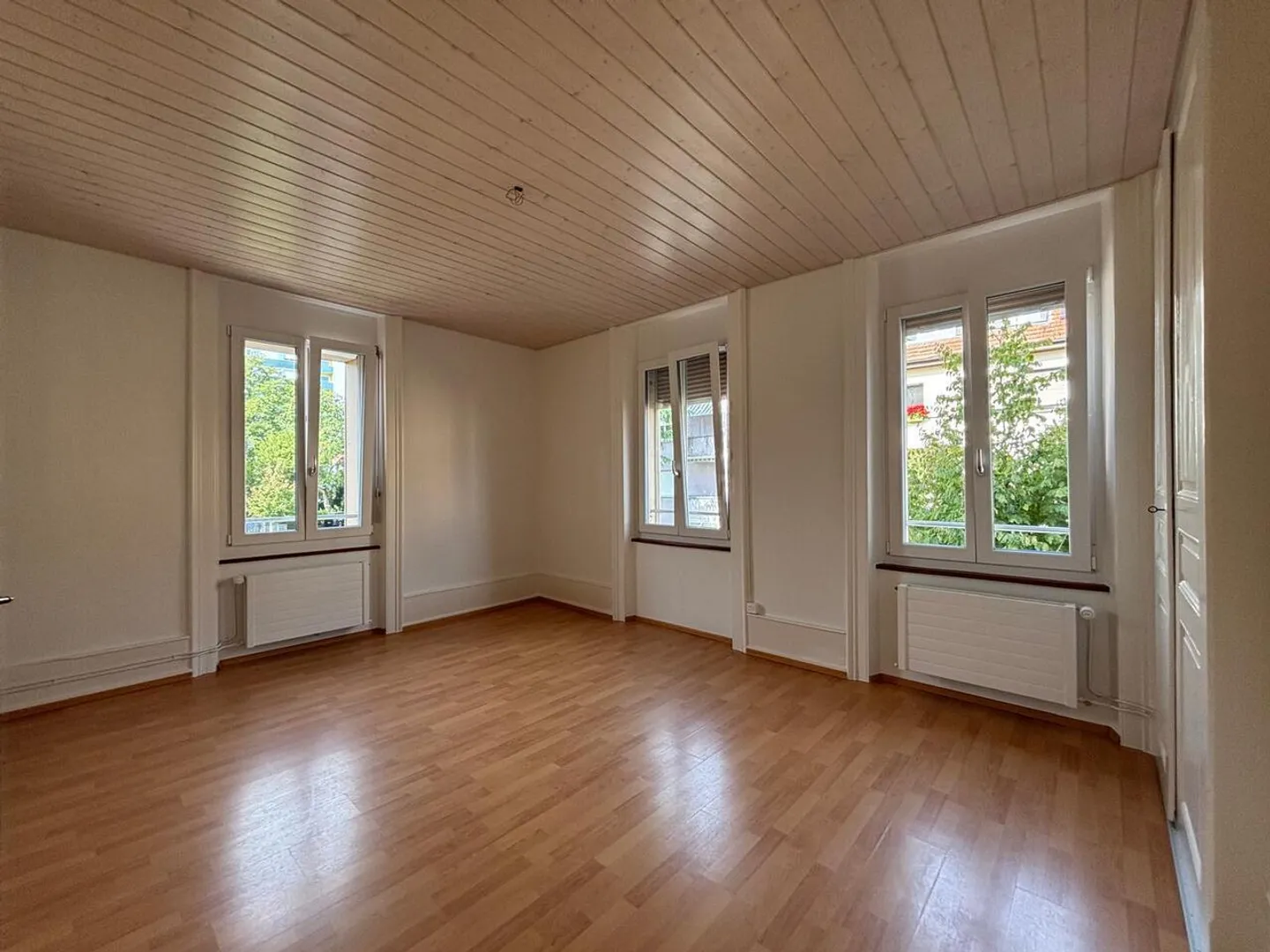 Incantevole appartamento di 3 stanze in Nelkenstrasse 4, Bienne - Foto 1 di 8