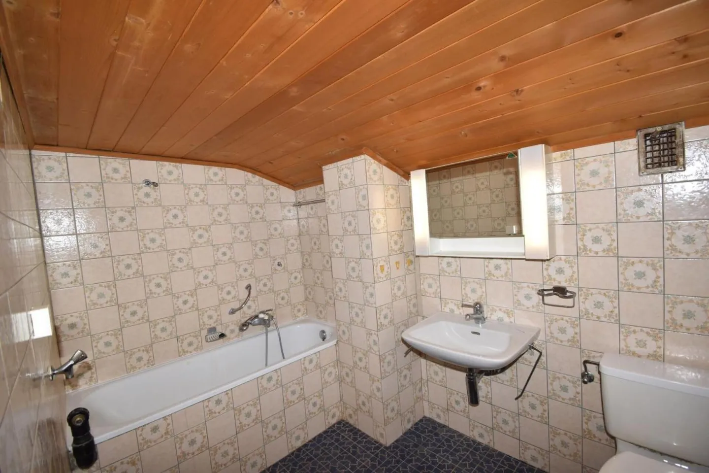 Villa indipendente con 6 camere a Leysin - Foto 12 di 13