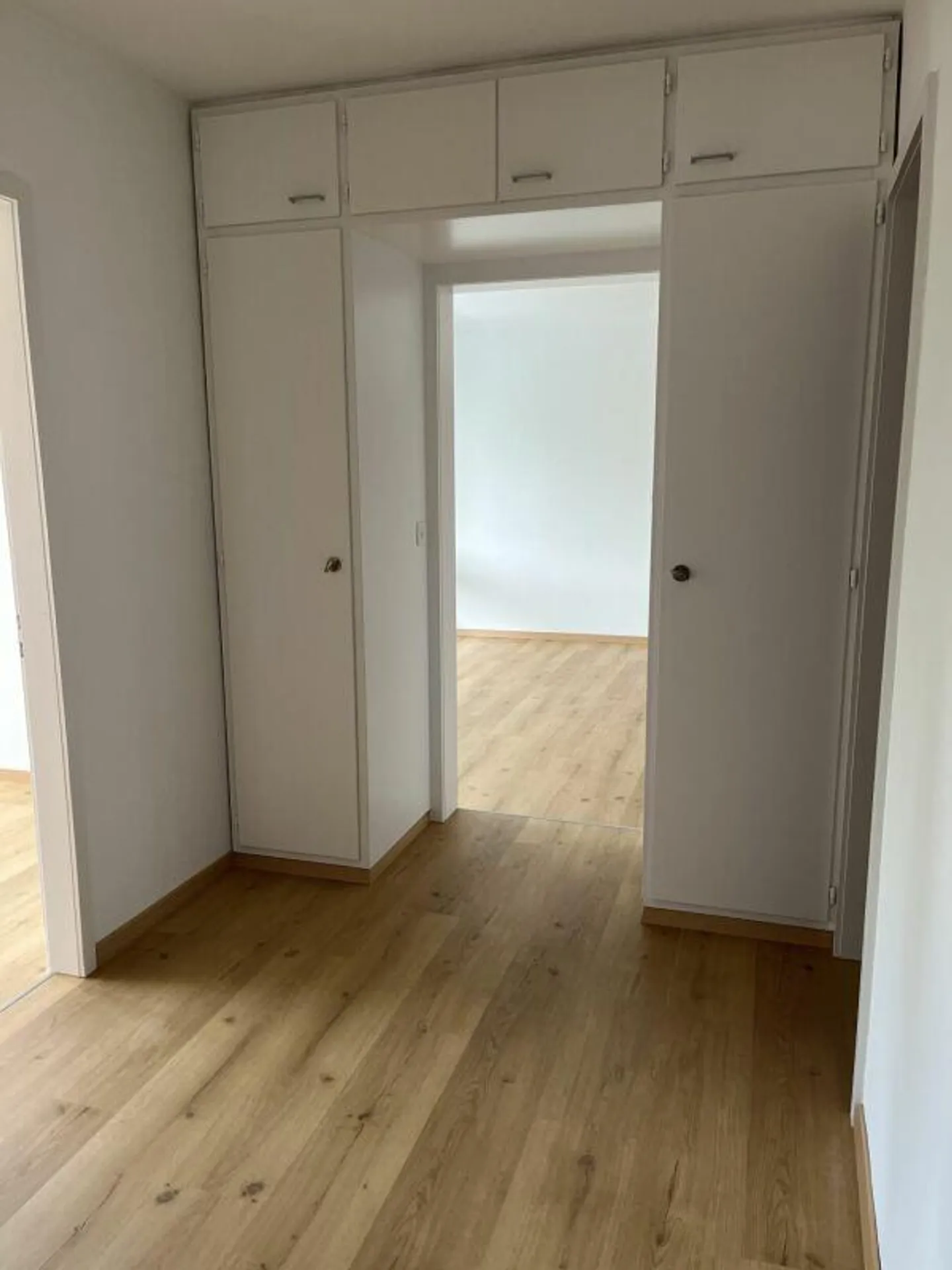 Appartamento di 4 stanze appena ristrutturato al 1° piano - Foto 9 di 13