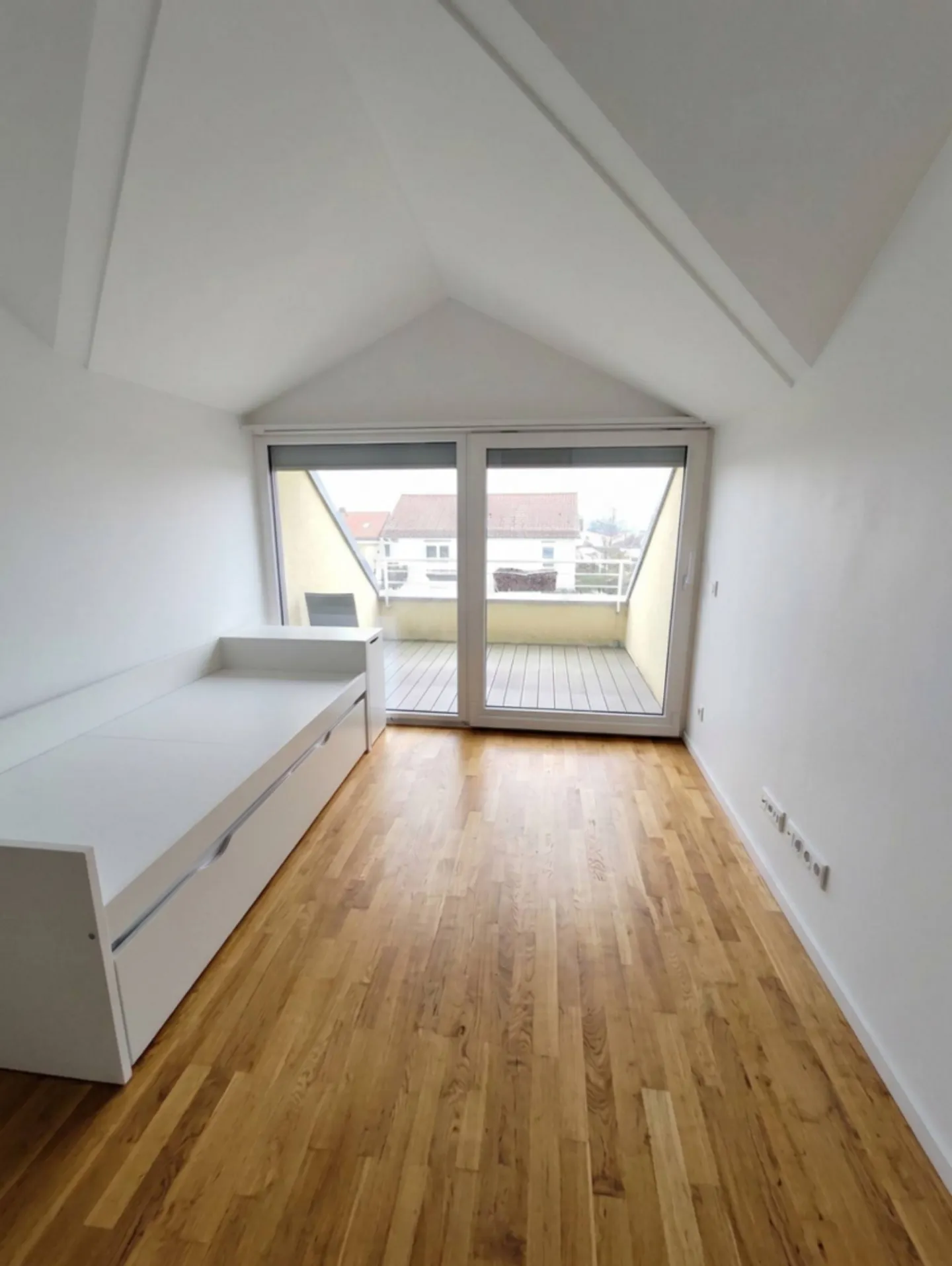 Top floor 6 rooms - Photo 5 of 7