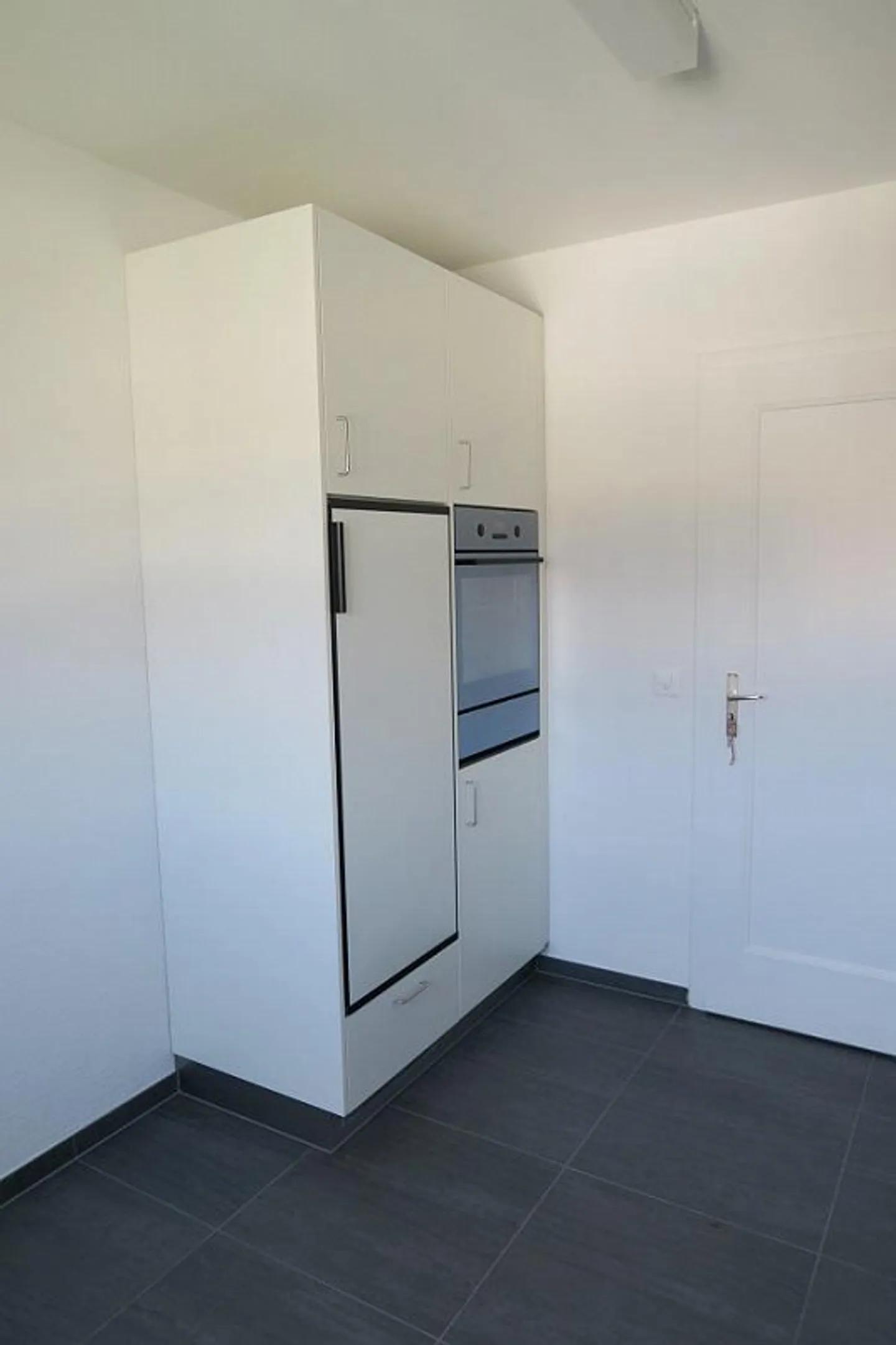 Appartamento mansardato affascinante con vista - Foto 4 di 10