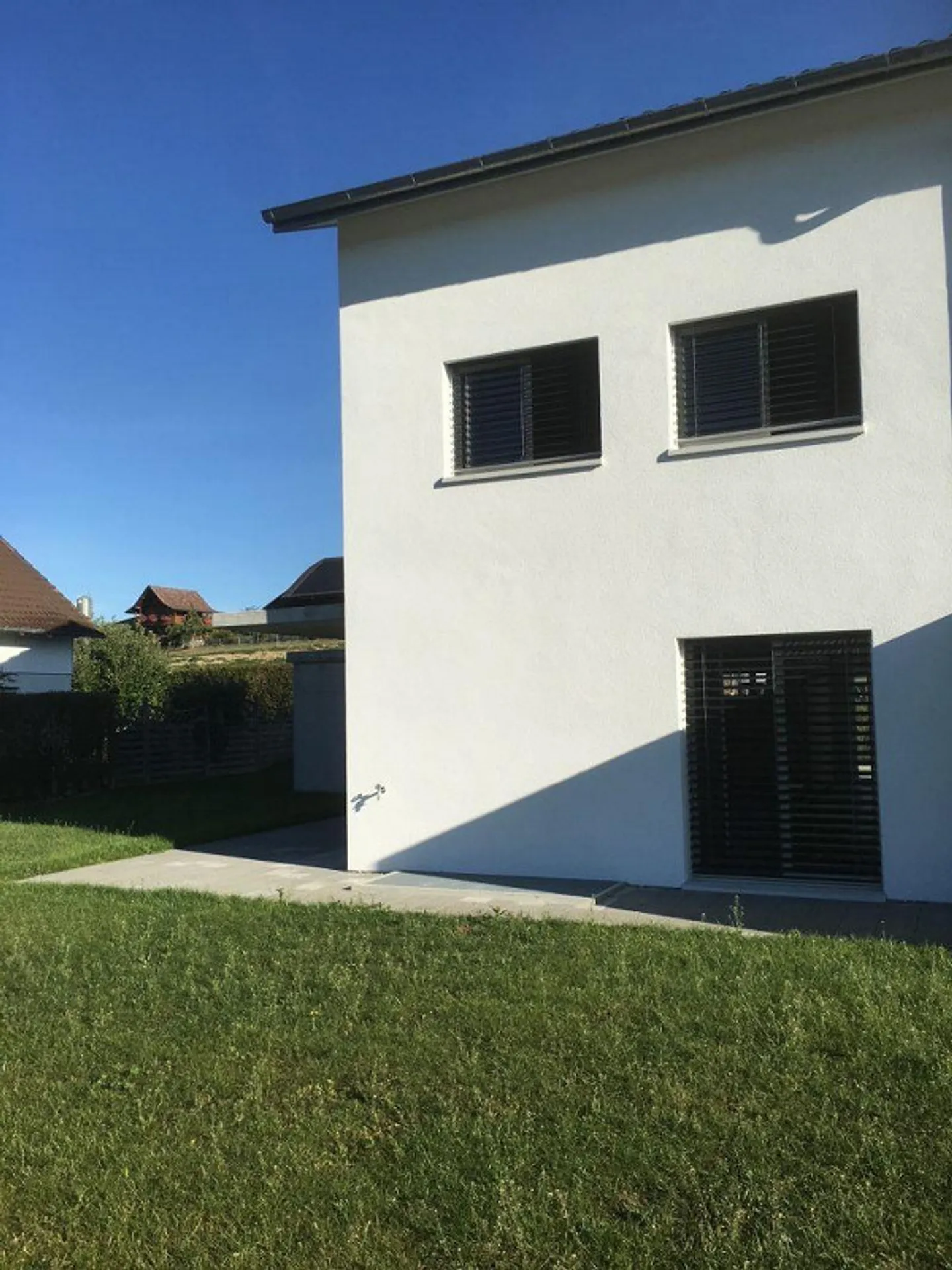 Maison Minergie 228 m2 avec grand jardin à louer - Photo 12 sur 12