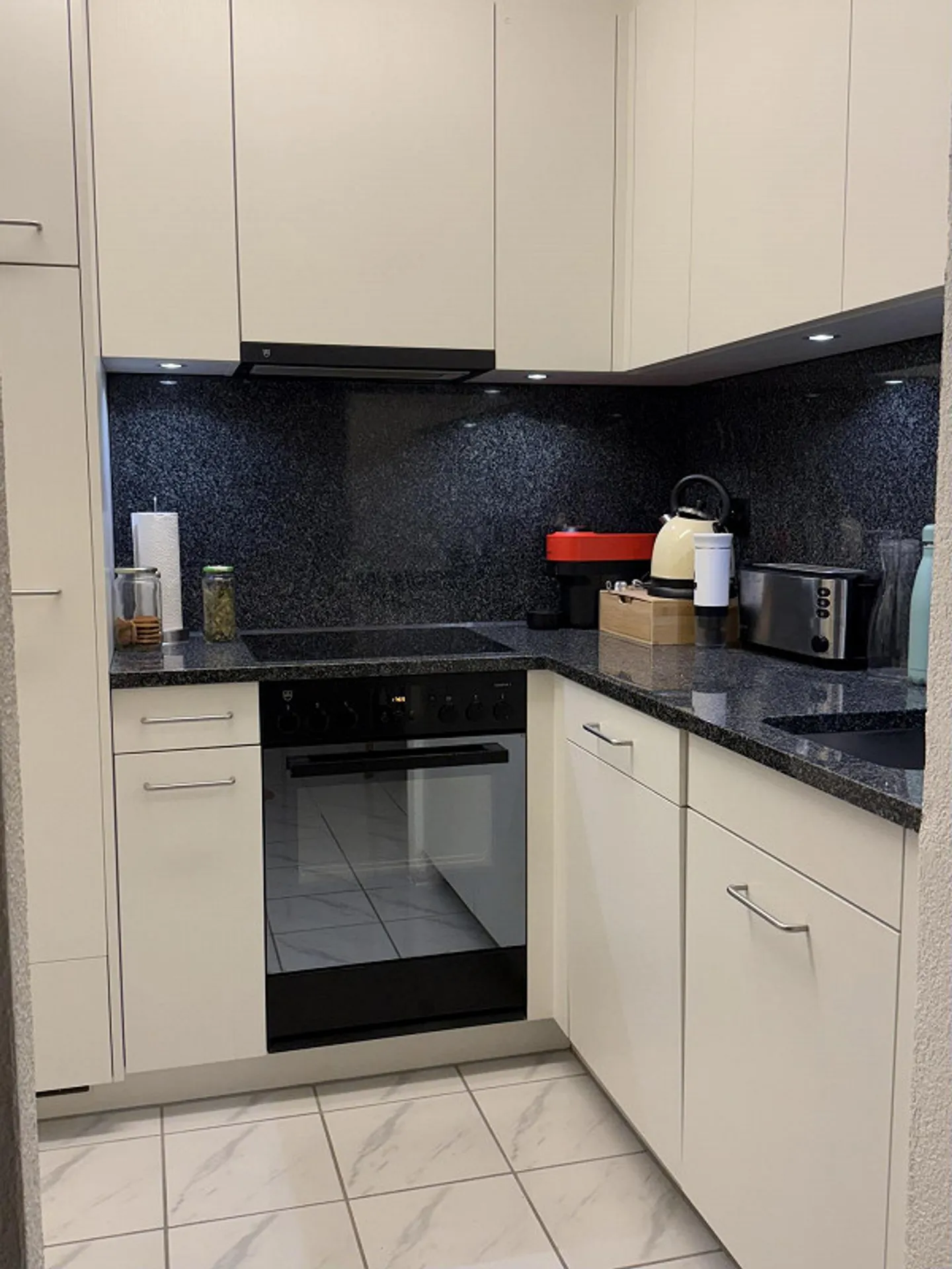 Central 3-Room Attic Apartment 4th Floor - Photo 1 of 7