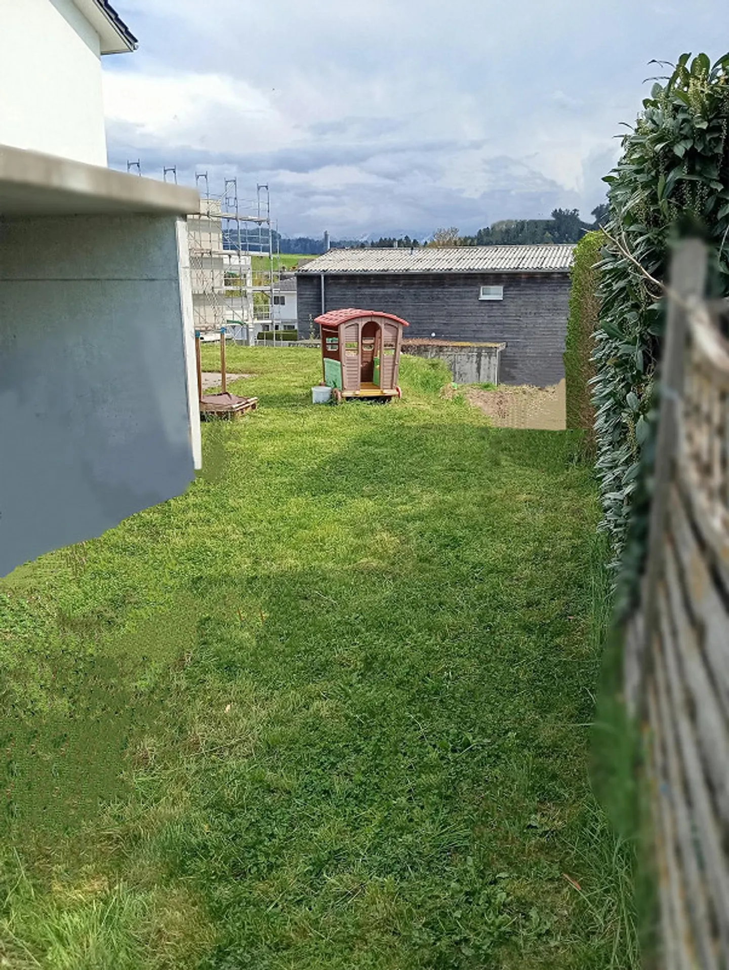 Maison Minergie 228 m2 avec grand jardin à louer - Photo 9 sur 12