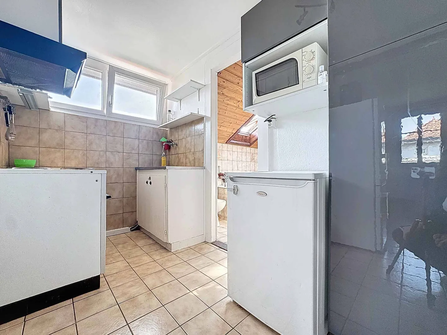 Investment Property with Garden - Photo 11 of 13