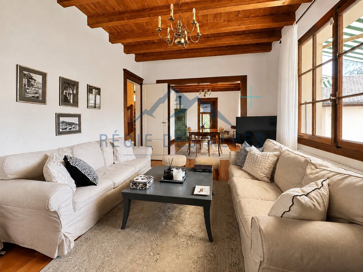 Elegant Villa with Expansive Garden - Photo 1 of 19