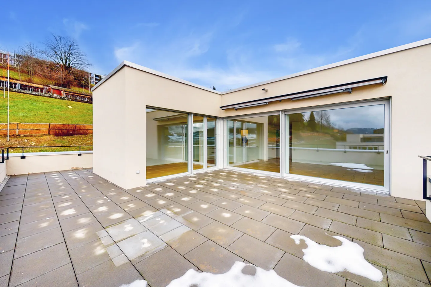 Dream apartment with lake view in Oberägeri - Photo 10 of 10