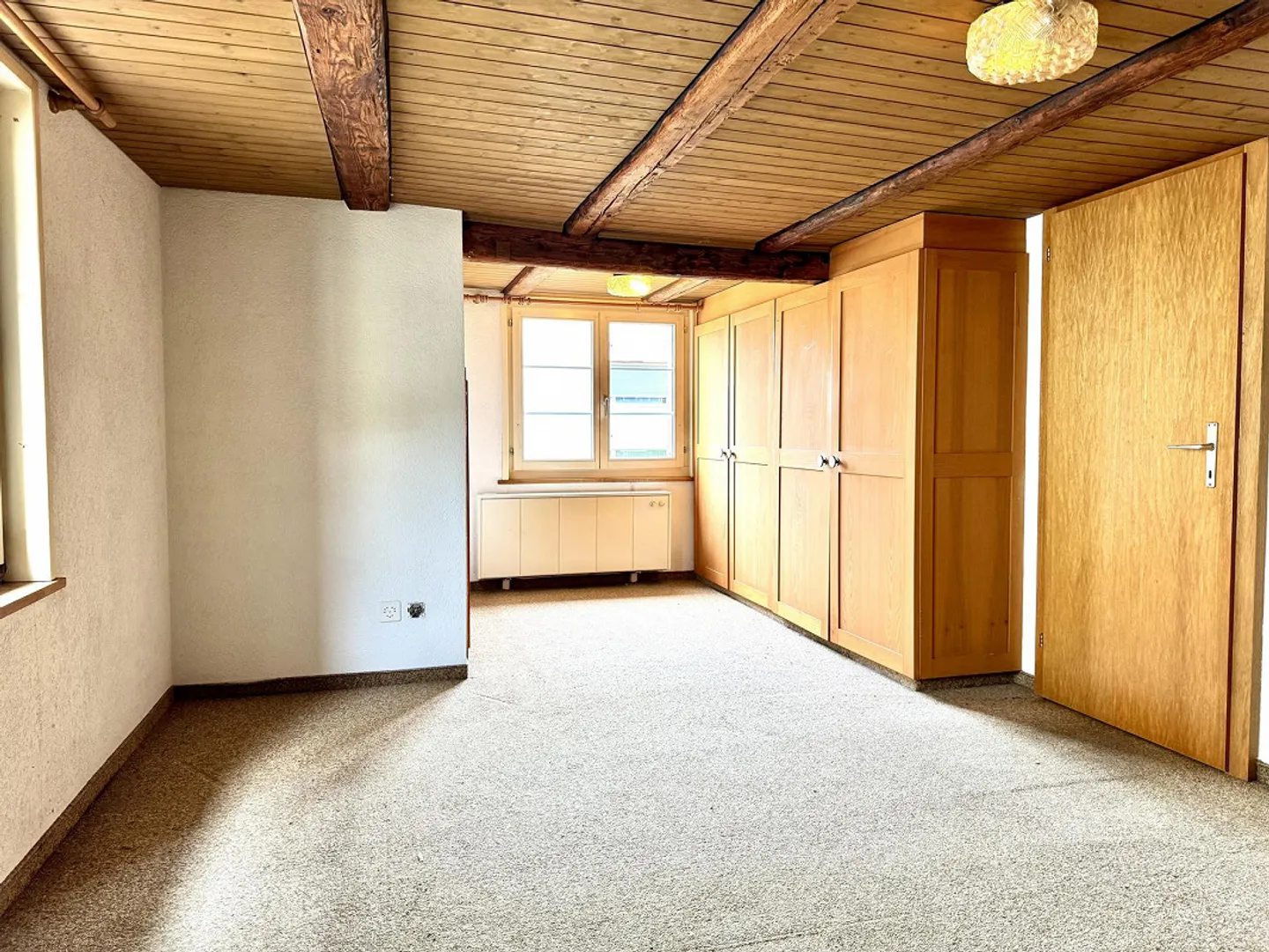 Charming 5-Room Single-Family House in Arbon Near the Lake with Old Town - Photo 9 of 11