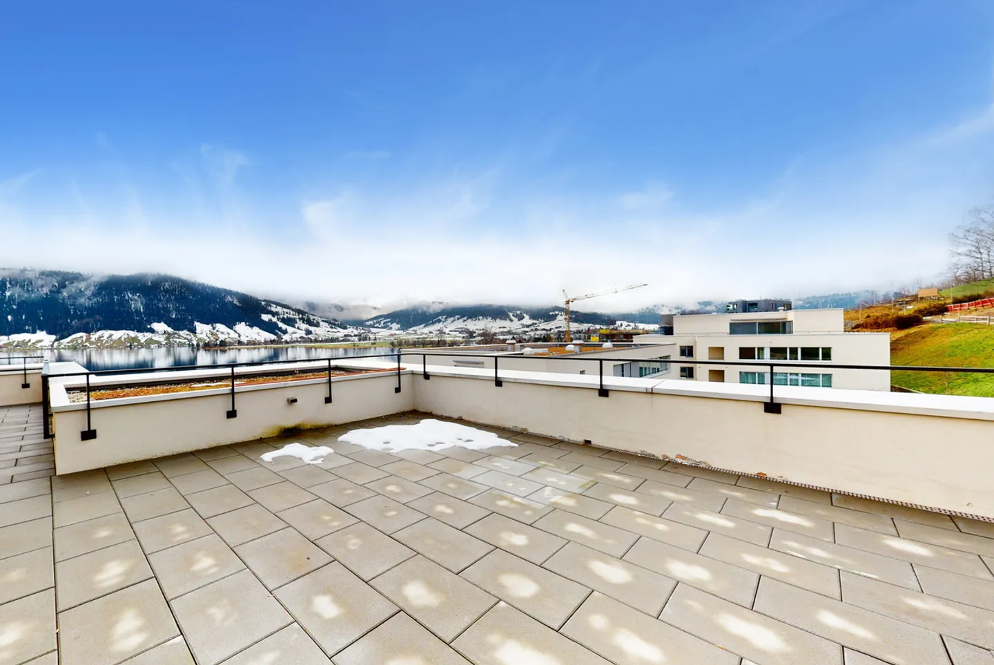 Dream apartment with lake view in Oberägeri - Photo 9 of 10