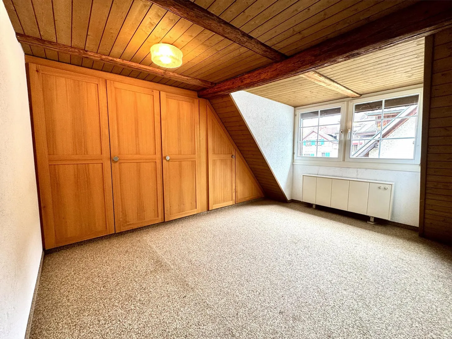 Charming 5-Room Single-Family House in Arbon Near the Lake with Old Town - Photo 8 of 11