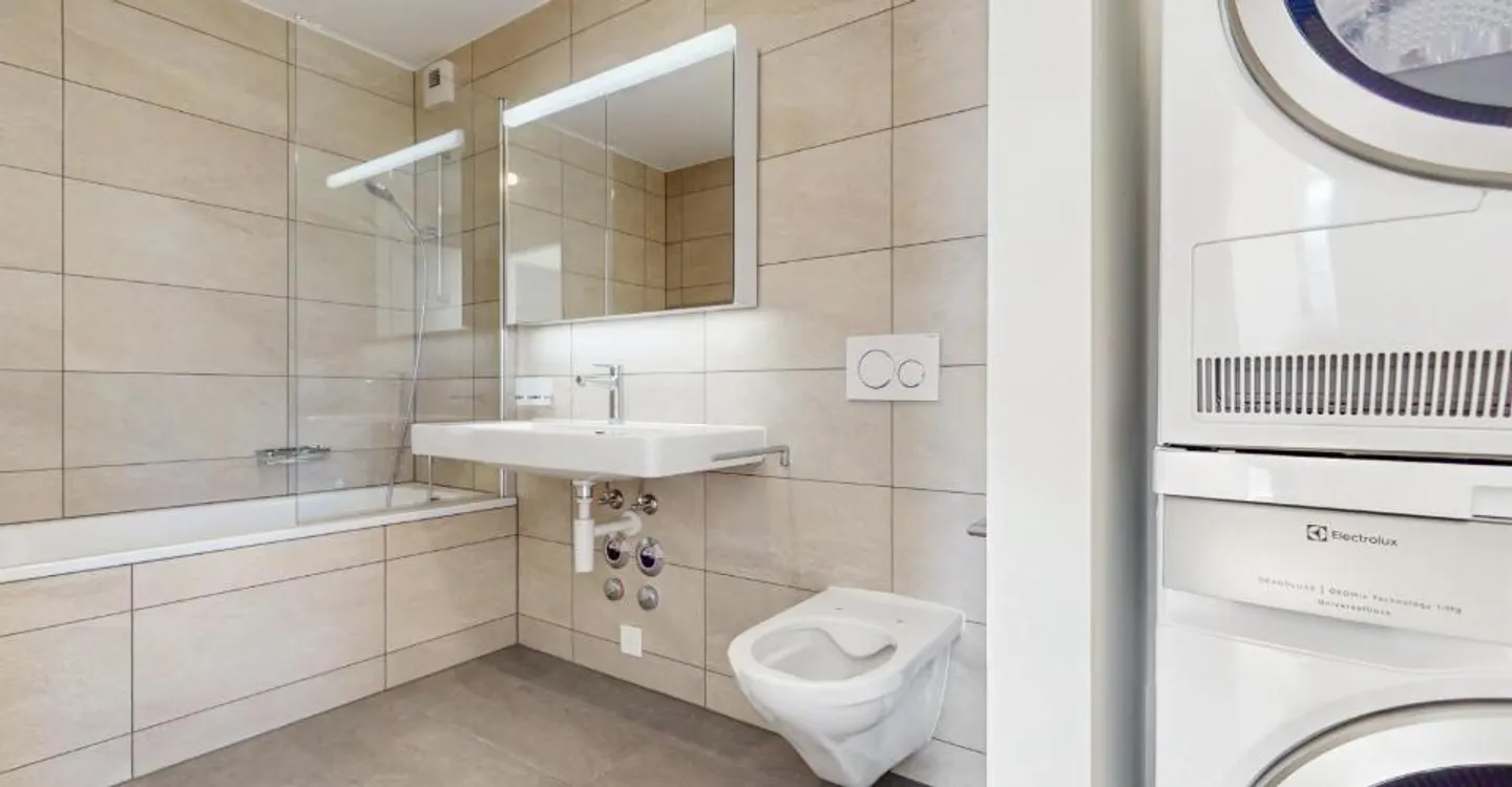 Bright and Friendly Apartment for Family - 1 Month Rent Free - Photo 6 of 8