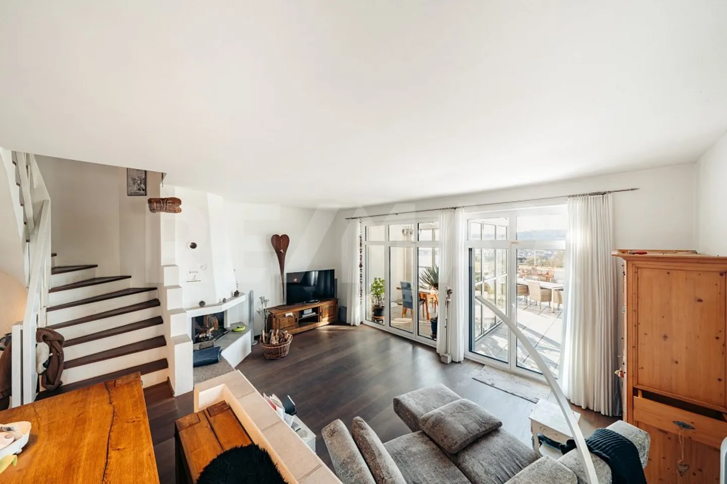 Casa a schiera angolare attraente con vista libera - Foto 10 di 13