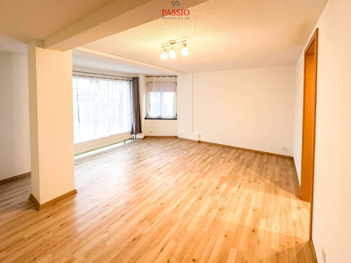 Spacious 3.5-room apartment with winter garden and terrace - Photo 10 of 11