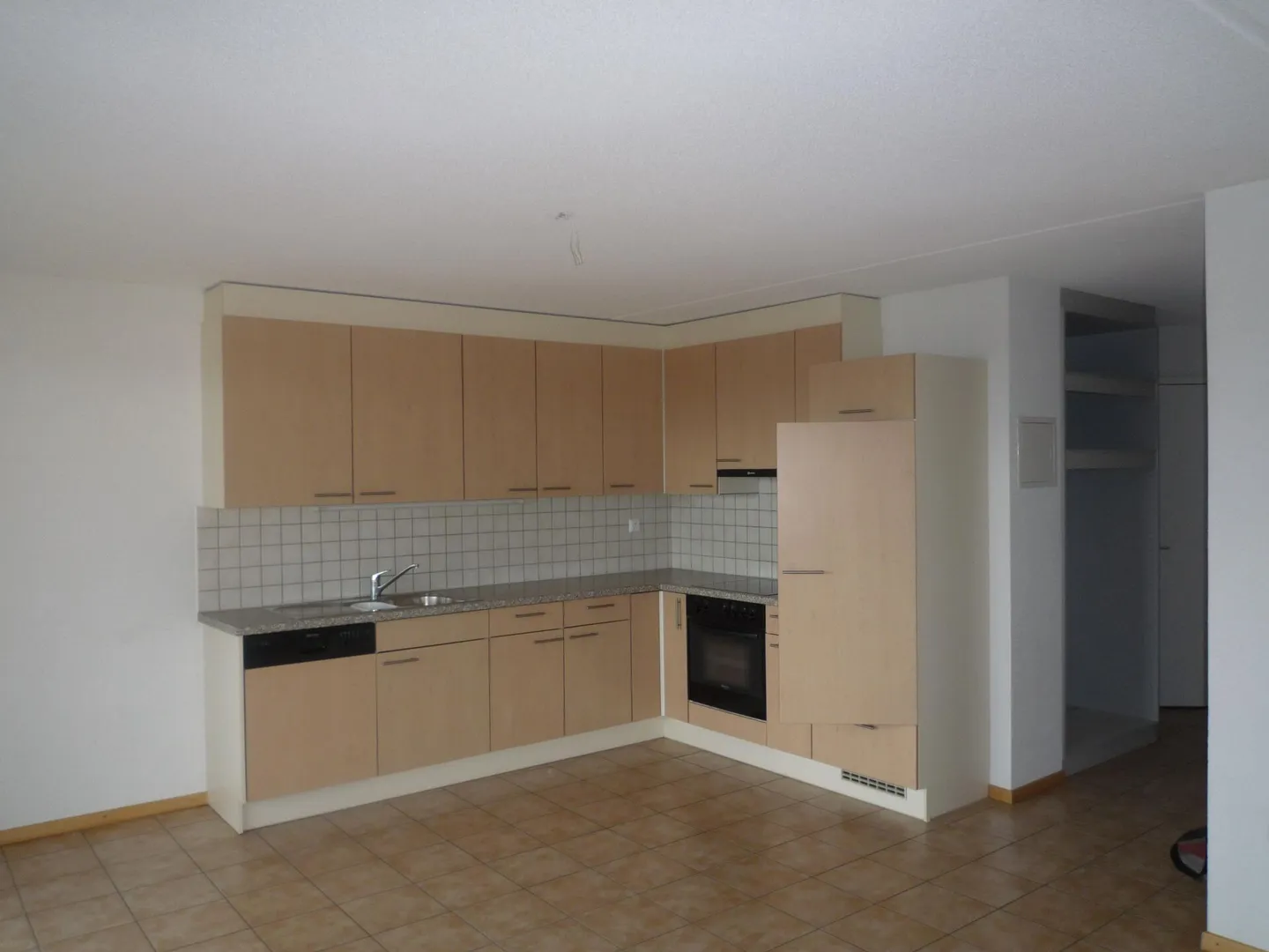 Appartement spacieux 4.5 pièces - Photo 2 sur 11
