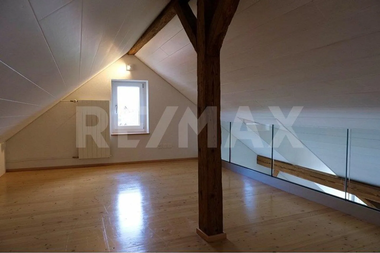 Appartamento 2.5 stanze - Foto 1 di 13