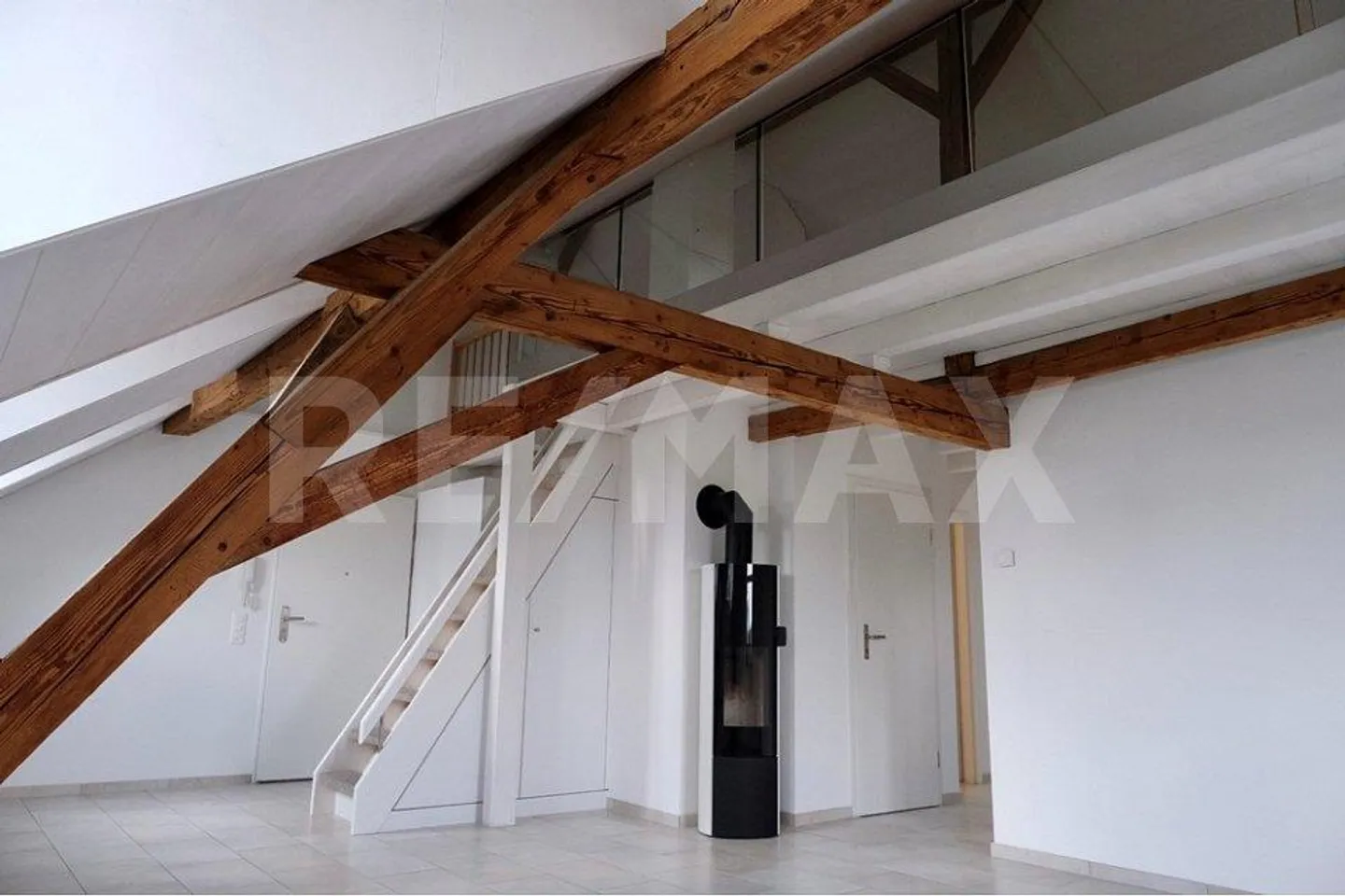 Appartamento 2.5 stanze - Foto 3 di 13
