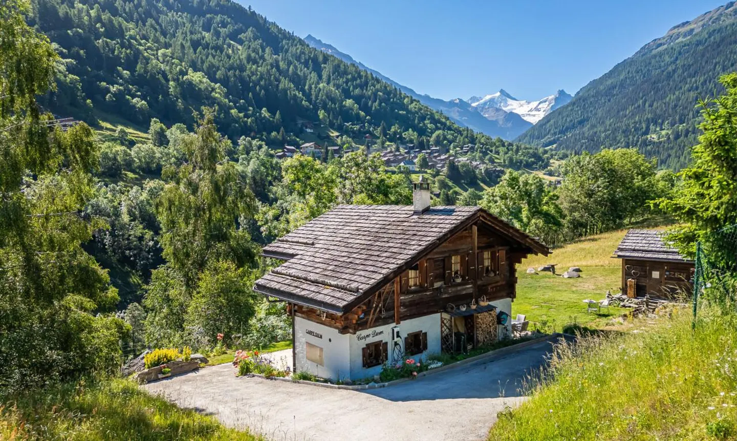 Chalet autentico con dependance di charme a Grimentz / St-Jean - Foto 2 di 13
