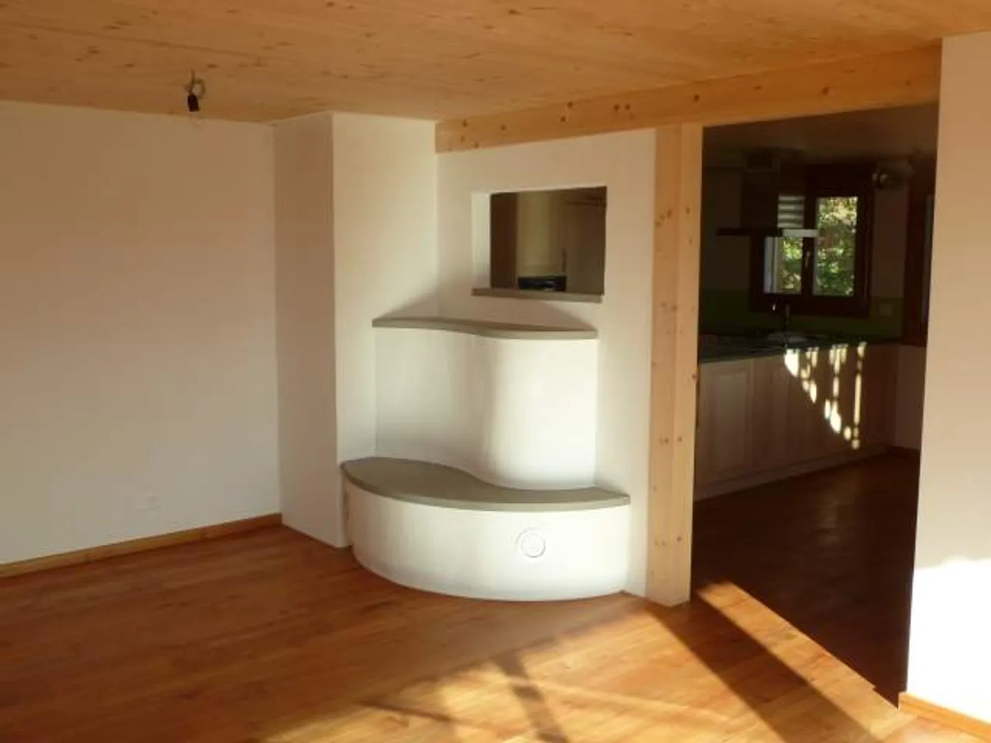 3.5 Apartment Wood is warm - Photo 3 of 6