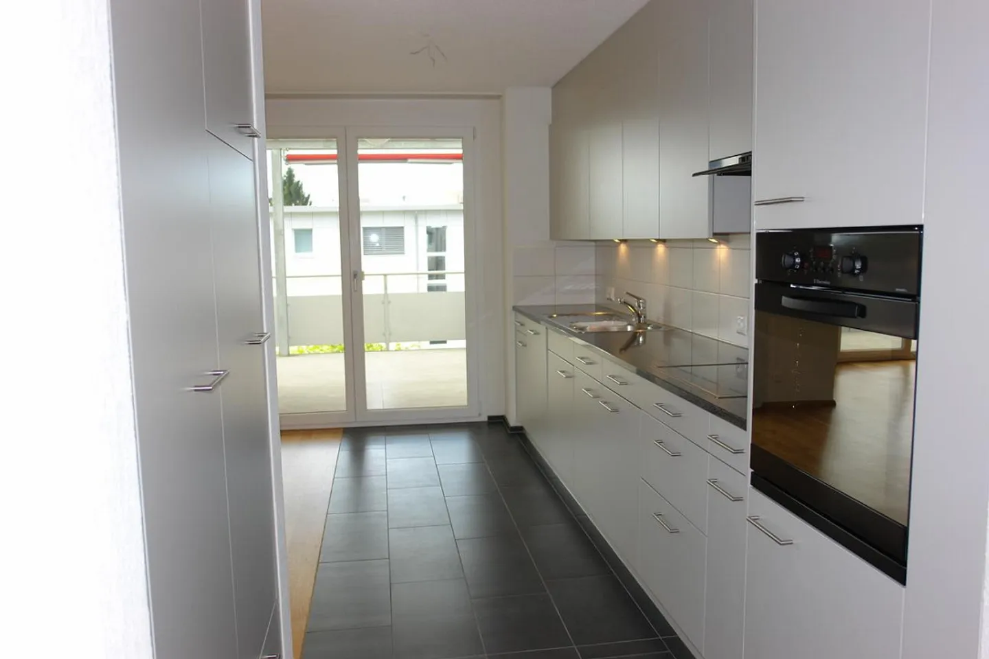 RENT WITHOUT DEPOSIT - Plenty of space for your dream home! - Photo 3 of 7