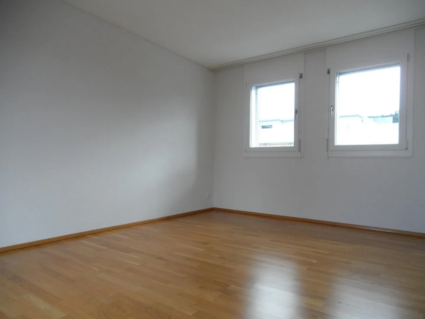 RENT WITHOUT DEPOSIT - Plenty of space for your dream home! - Photo 5 of 7