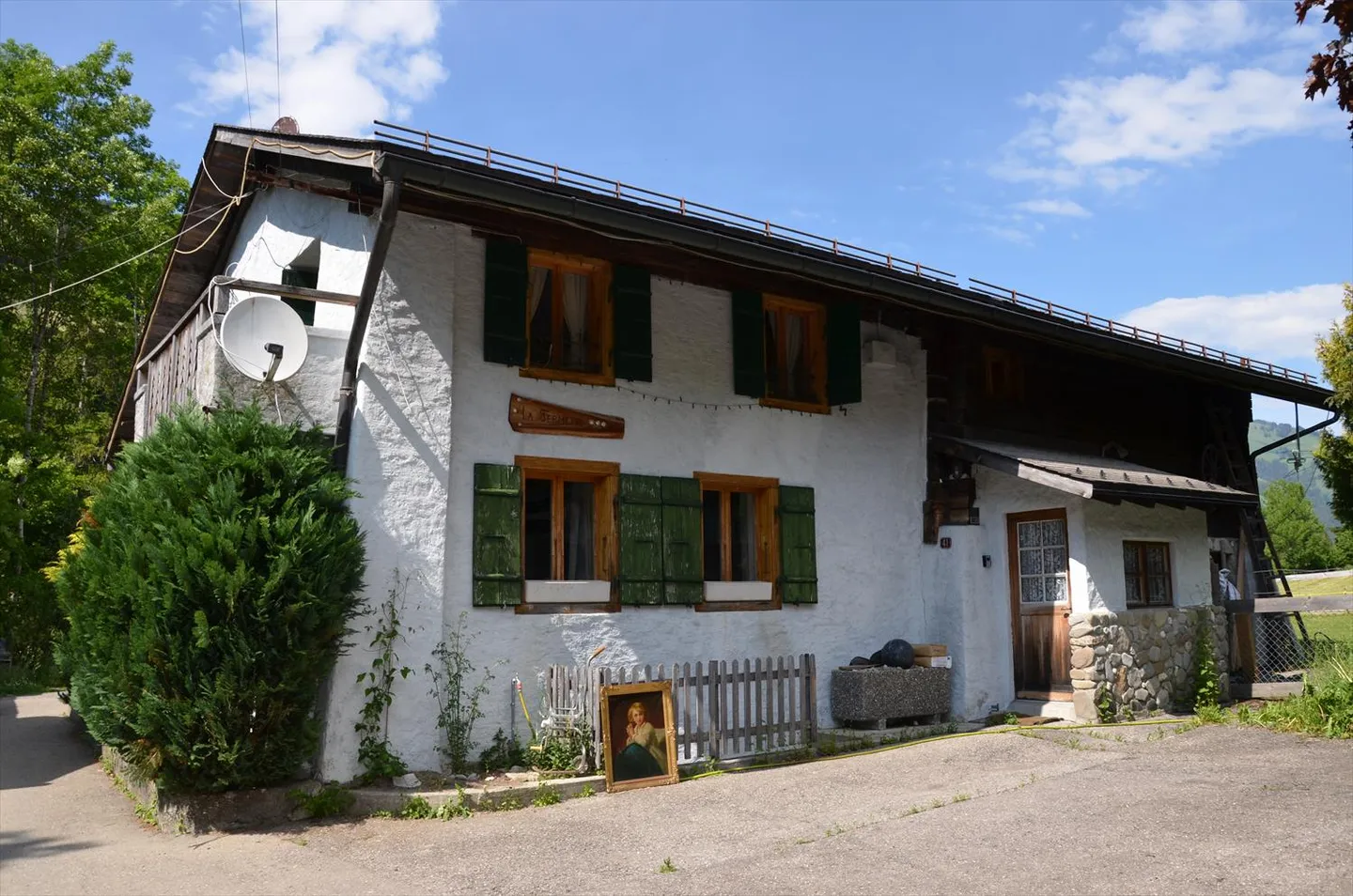 5-room House - Photo 1 of 13