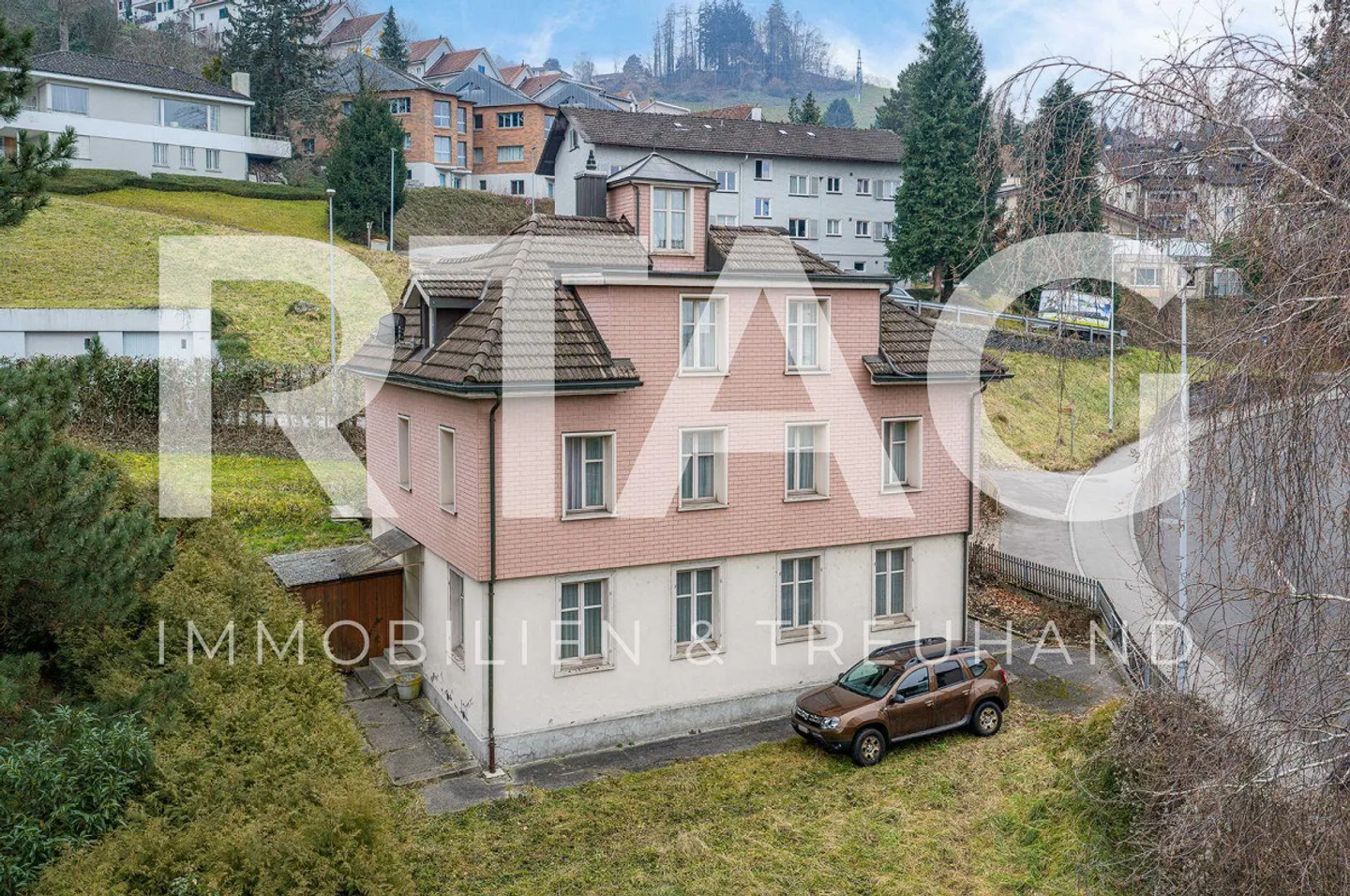 Einfamilienhaus - Foto 1 von 12