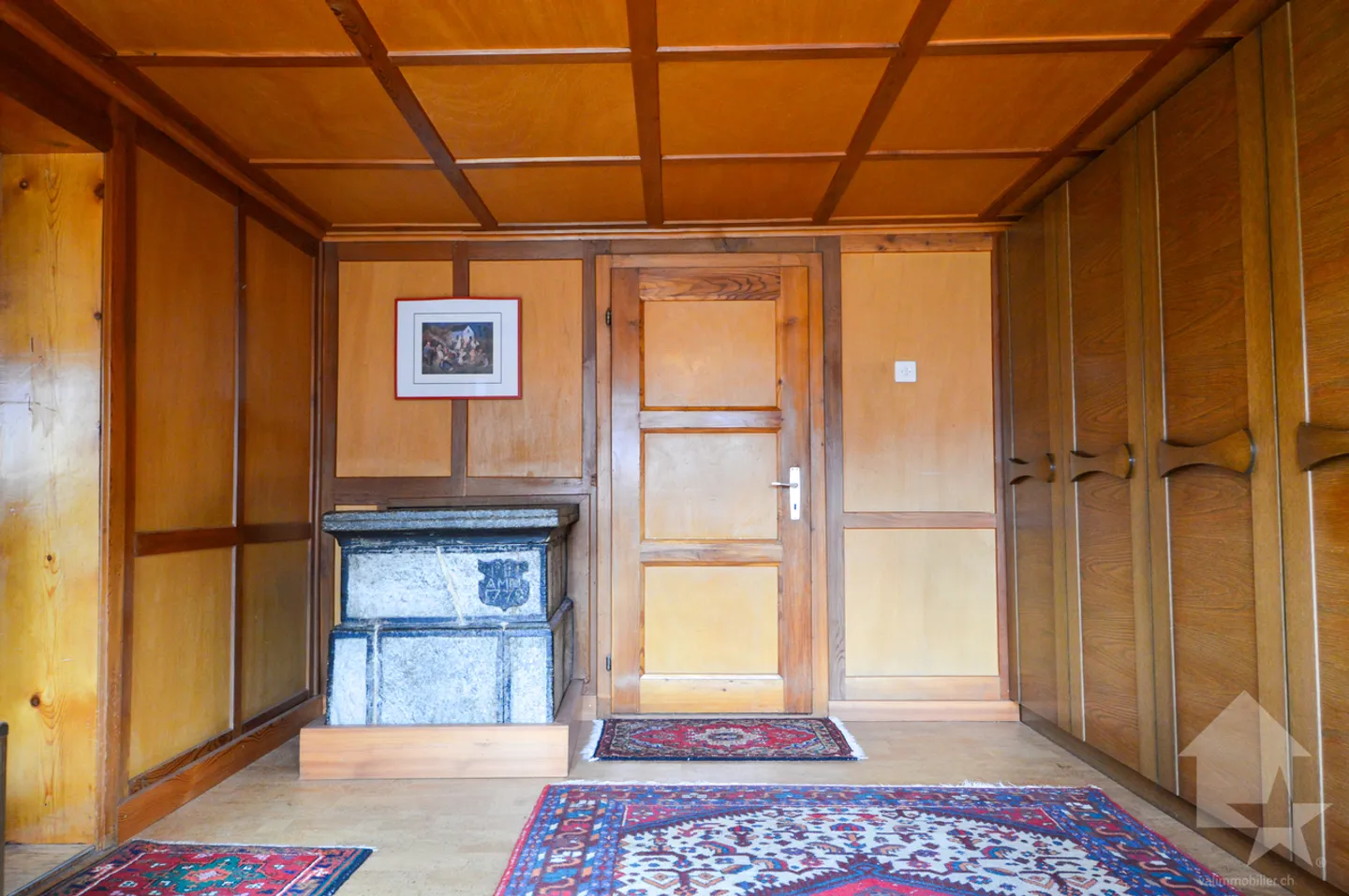 Magnificent Old Manor in Goms - Photo 15 of 21