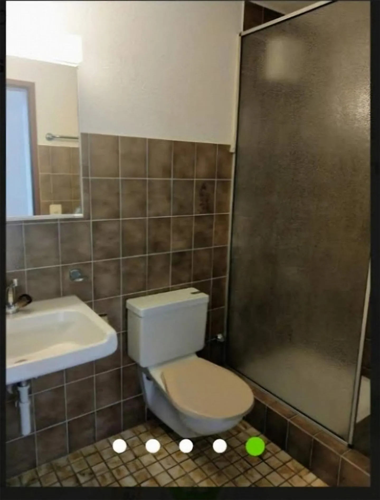 Chalet with Stunning Views - Photo 3 of 4