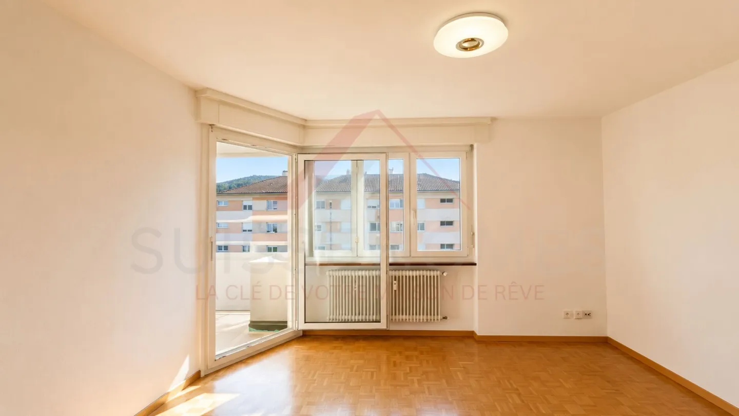 Appartamento ristrutturato con balcone - Foto 9 di 26