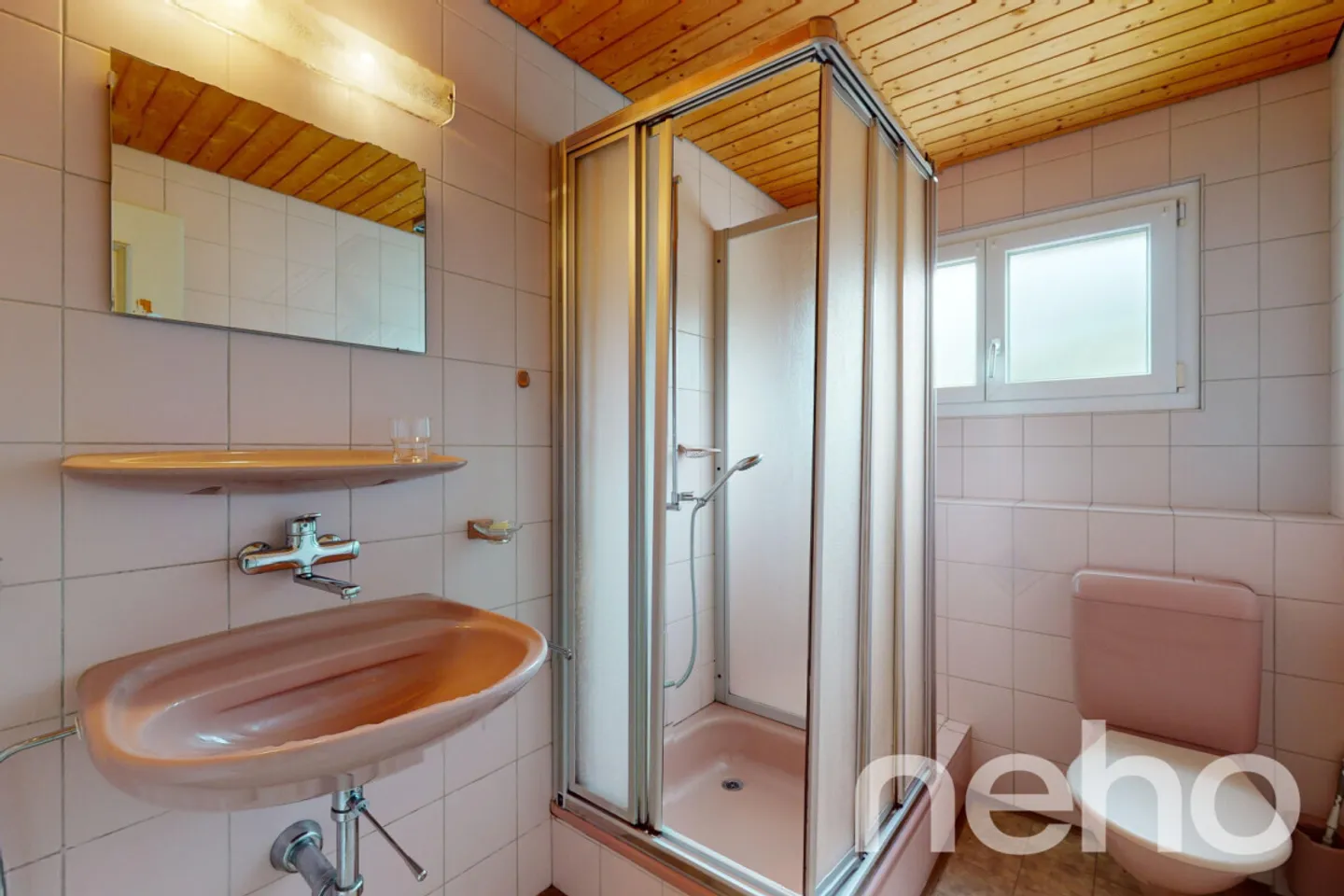 Großes Mehrfamilienhaus mit 2 Duplex und großem Garten! - Foto 12 von 13