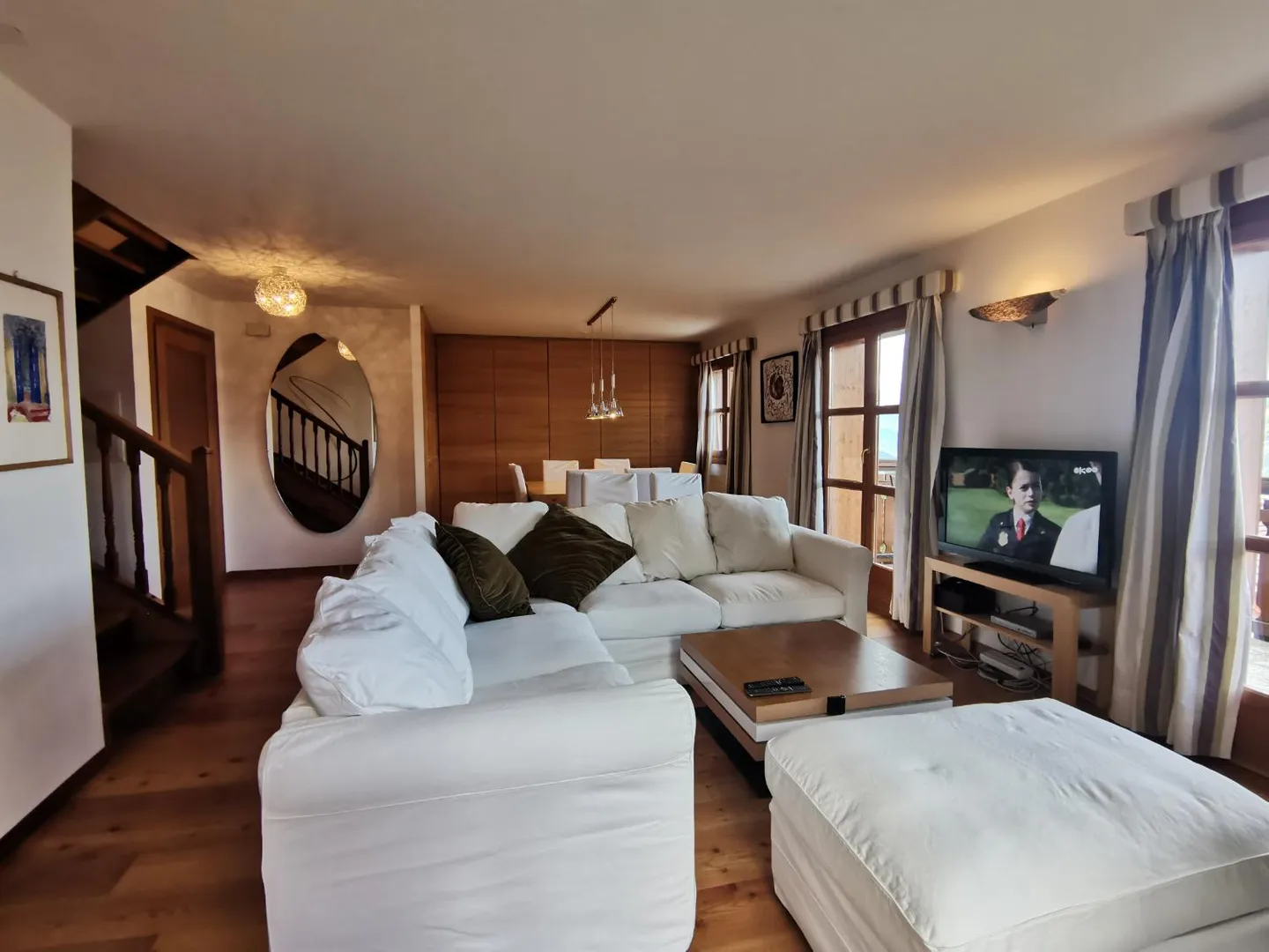 Appartement Duplex avec Vue Imprenable - Photo 1 sur 8
