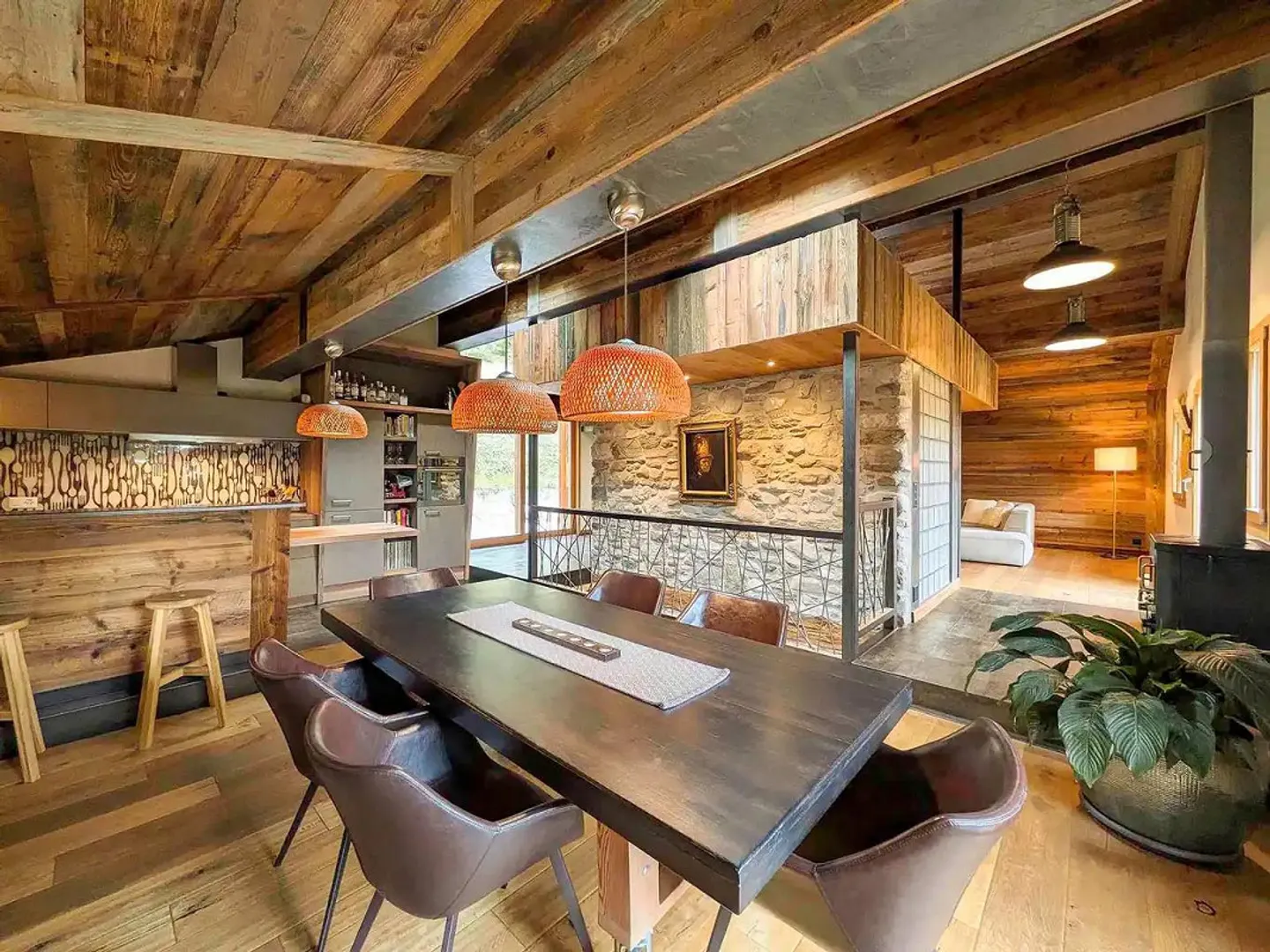 Chalet eccezionale sci ai piedi ad Anzère: Materiali nobili, vendita come seconda casa con autorizzazione Lex Koller - Foto 5 di 13
